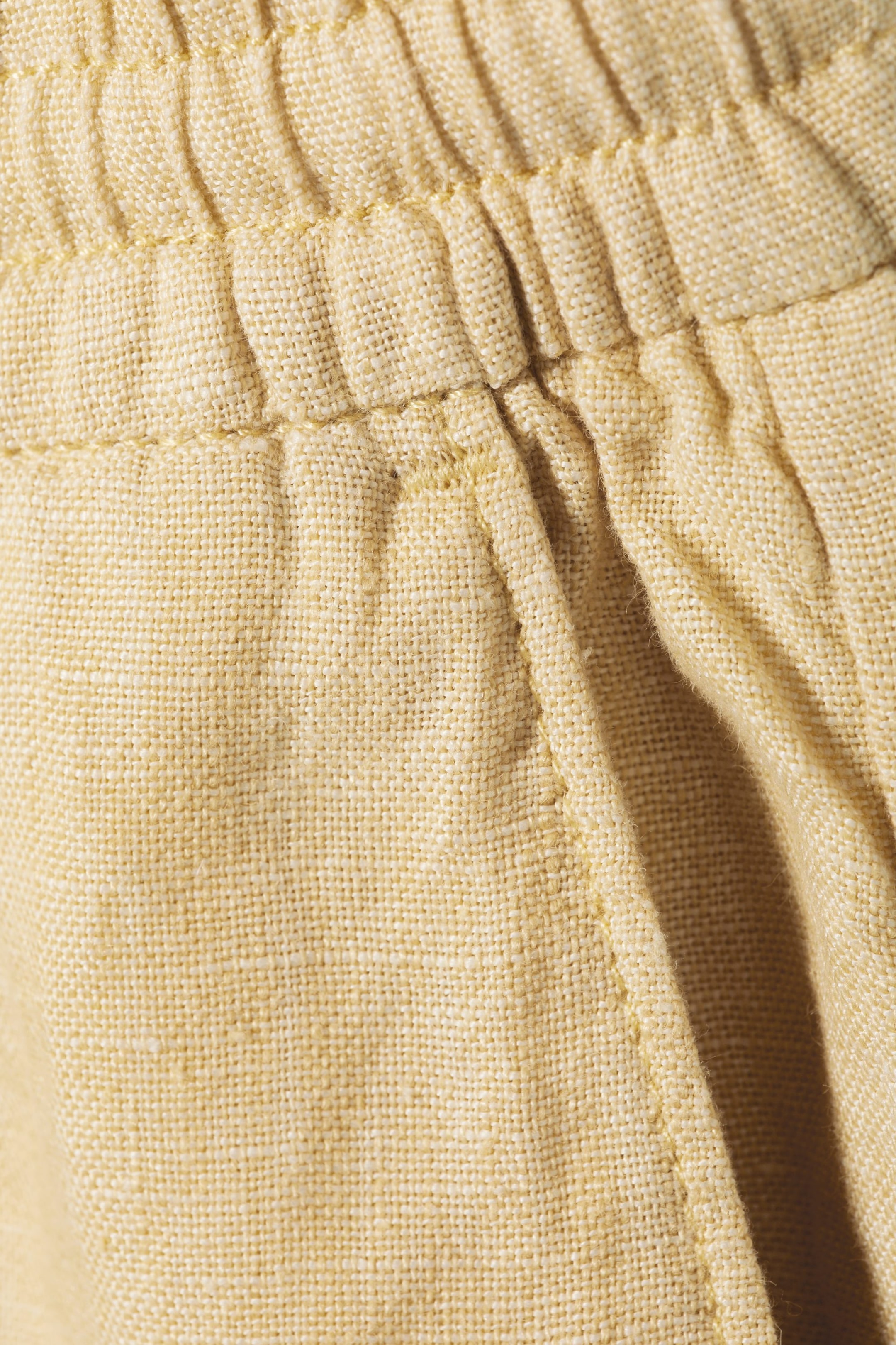 Light yellow - Olsen Linen Shorts - 1