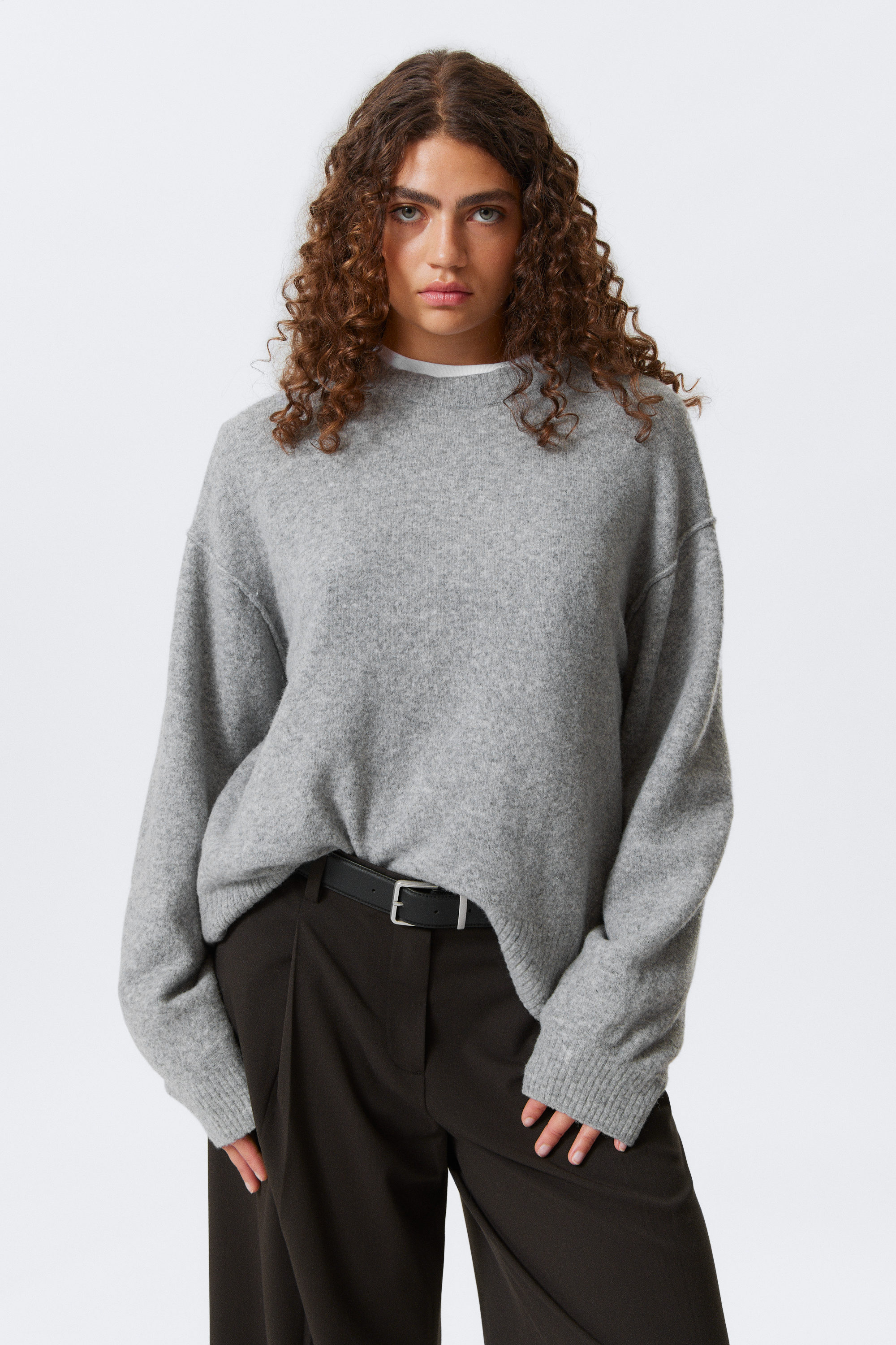 Grau meliert - Relaxter Strickpullover - 1
