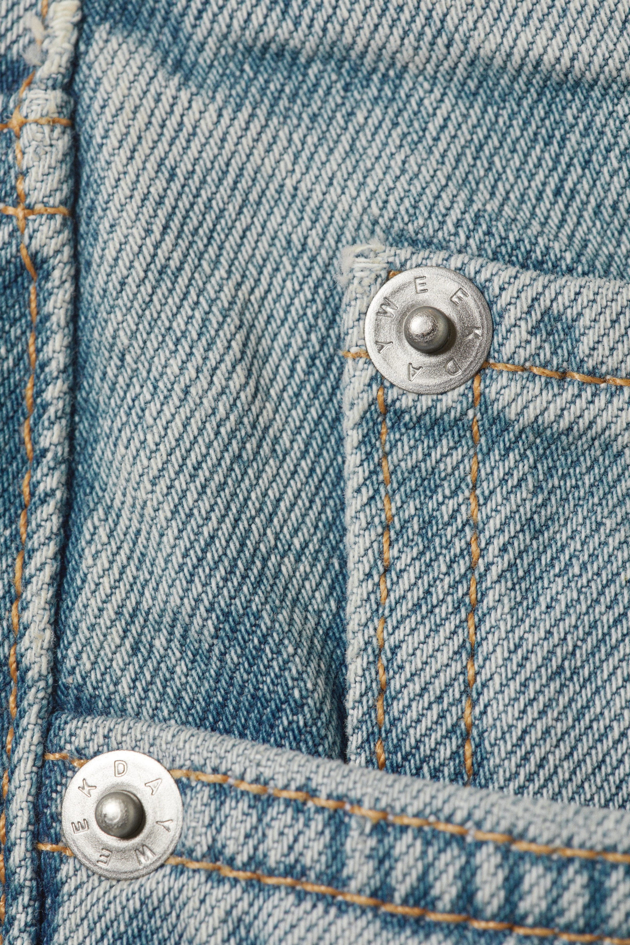 Seventeen Blue - Medium Blue - Moon Mid Rise Regular Bootcut Leg Jeans - 6