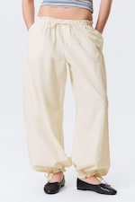 Off-white - Low Rise Ruched Drawstring Trousers - 1