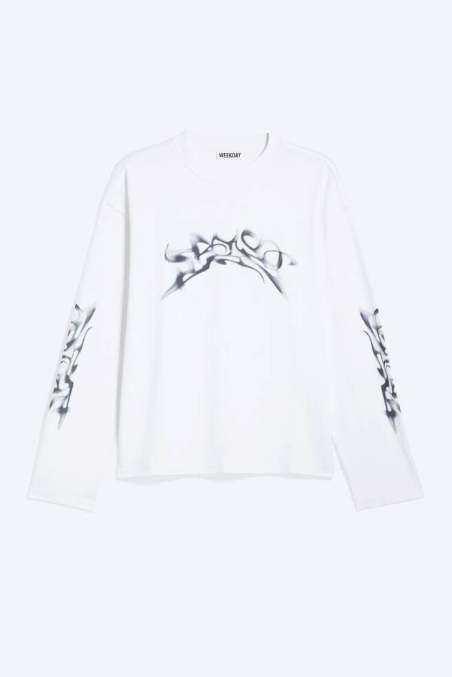 Camiseta boxy de manga larga y estampado gráfico - Blanco - Spray con destellos/Blanco - Broken Beats/Blanco - Logo de Karma/Topo oscuro - Estampado/A Rayas - Sueños - 1
