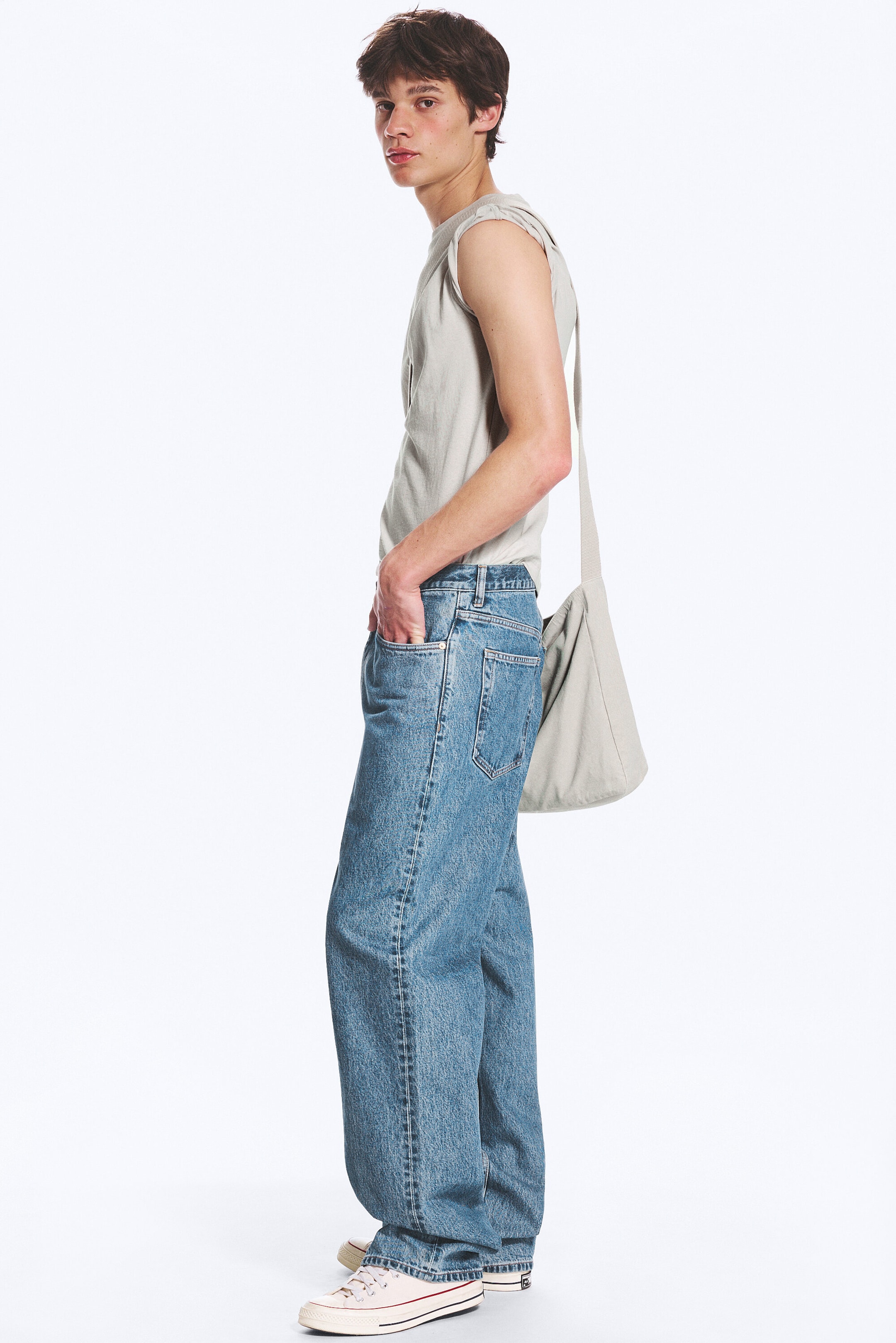 90s Blue - Medium Blue - Galaxy Mid Rise Loose Straight Jeans - 1