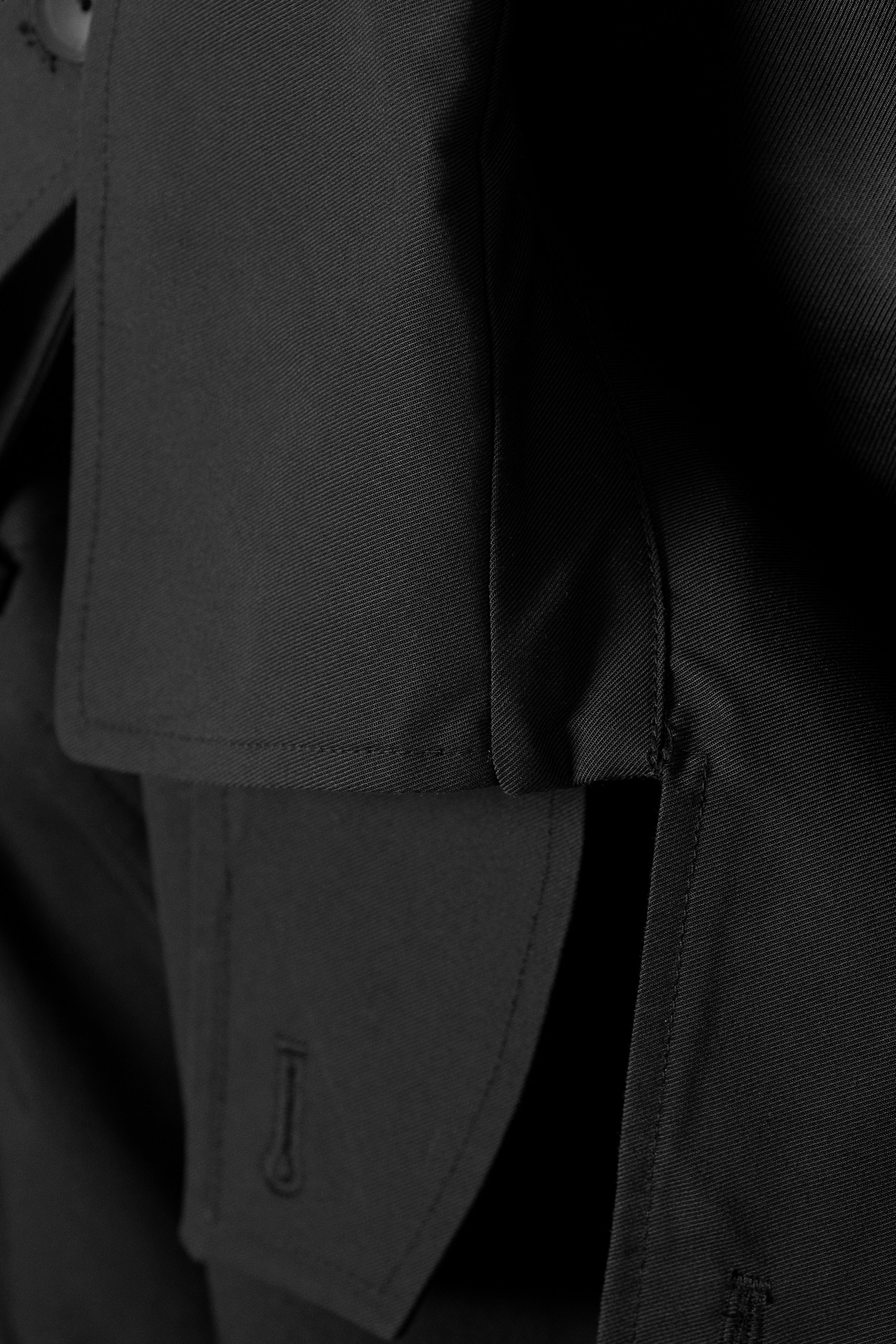 Short Oversized Double-Breasted Trench Coat - Black - 7