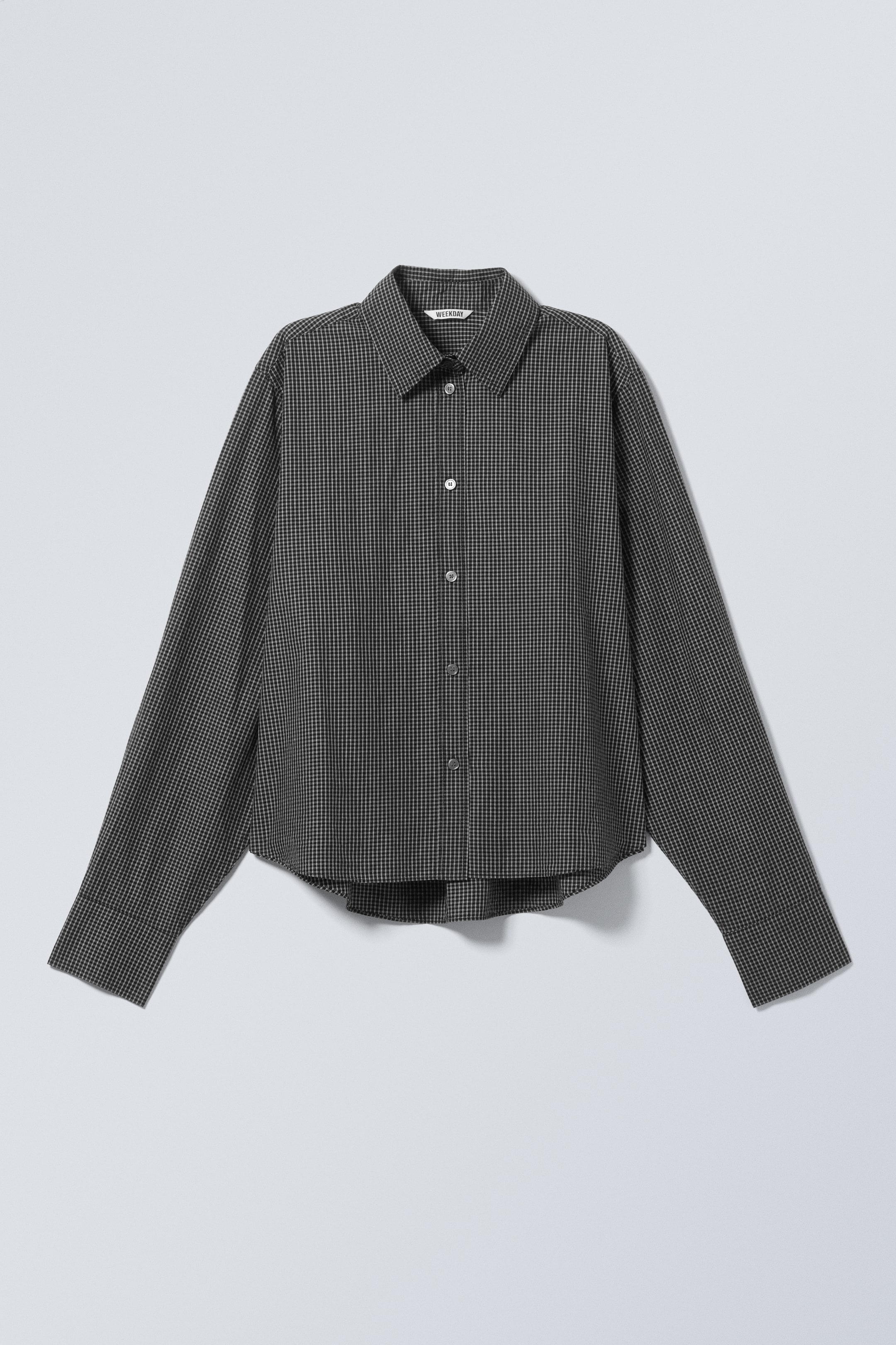 Vezi imaginea mai mare: Relaxed Cropped Long-Sleeved Cotton Shirt - Checked Black - FEMEI | H&M RO 1