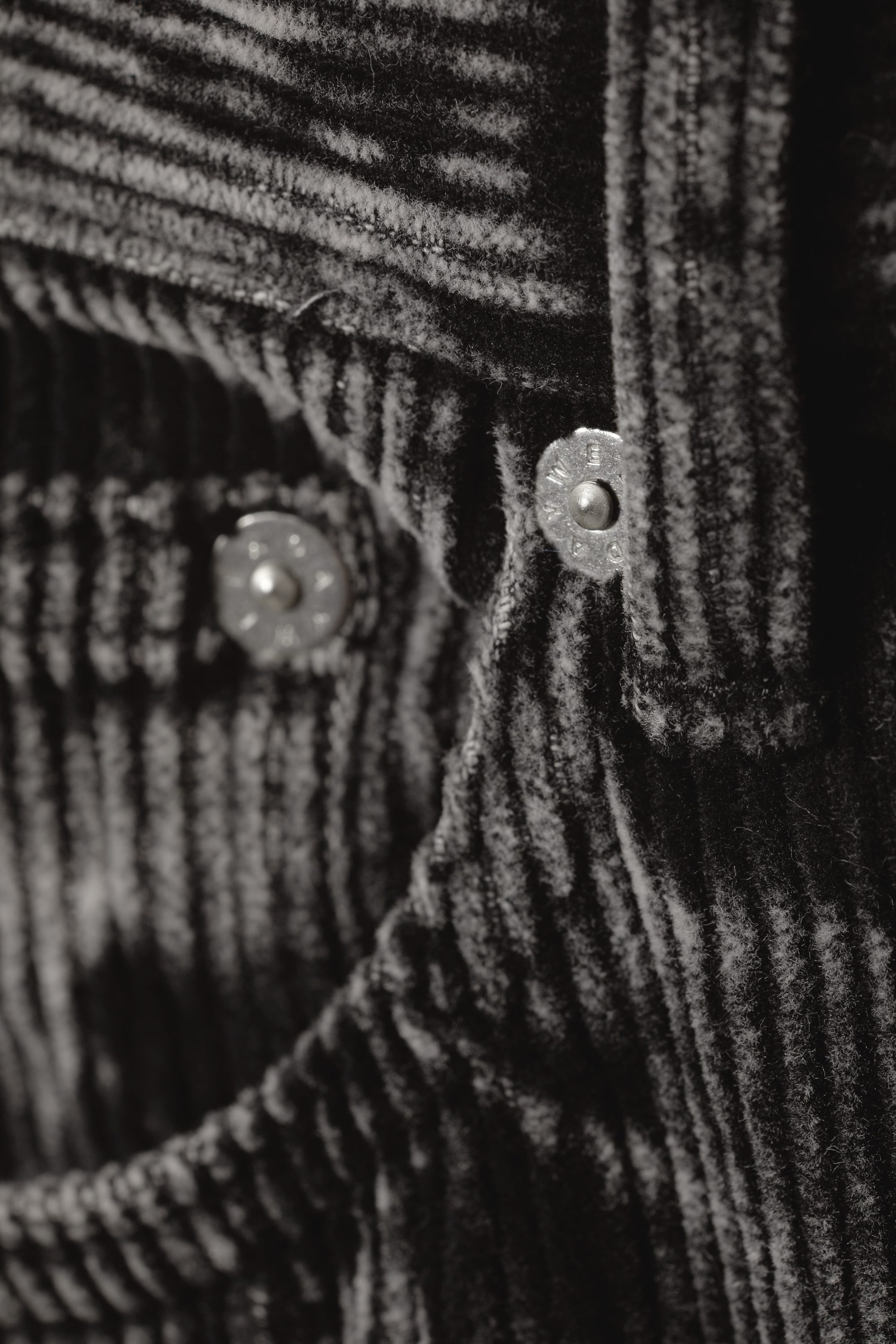 Schwarz - Cordhose Space mit Wascheffekt - 1