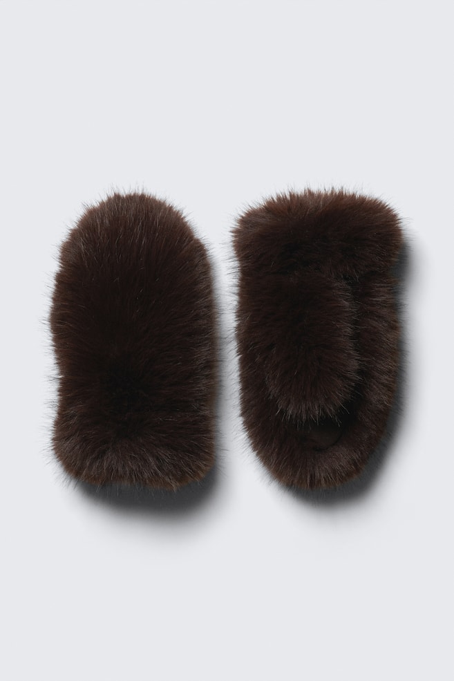 Faux Fur Mittens - Dark Brown/Black - 1