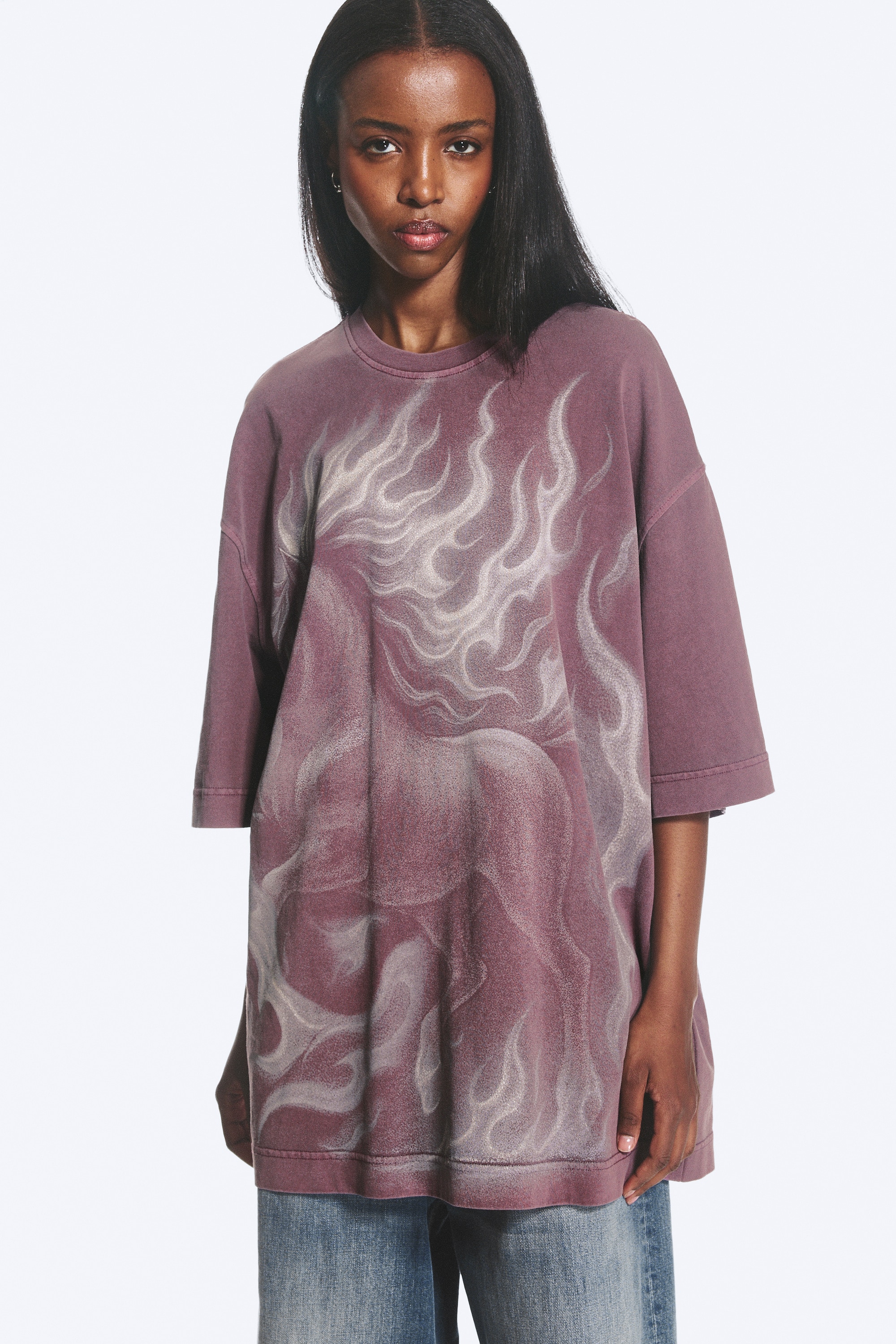❁ *M* ❁ページです Merch & Graphics | H&M RO