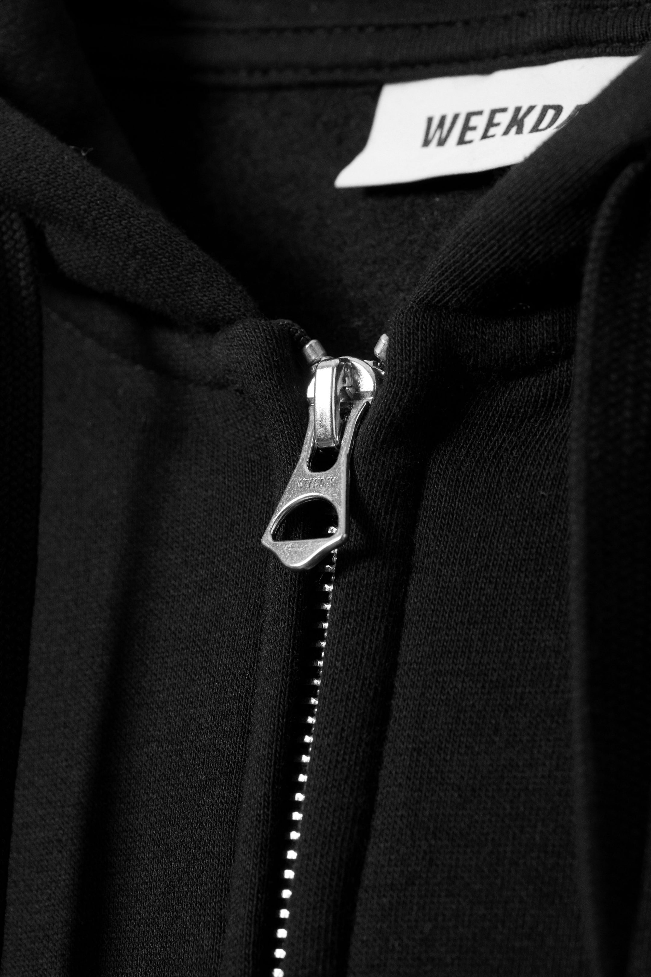 Black - Boxy Midweight Zip Hoodie - 2