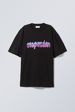 Text Compassion - Oversized T-shirt med grafiskt tryck - 0