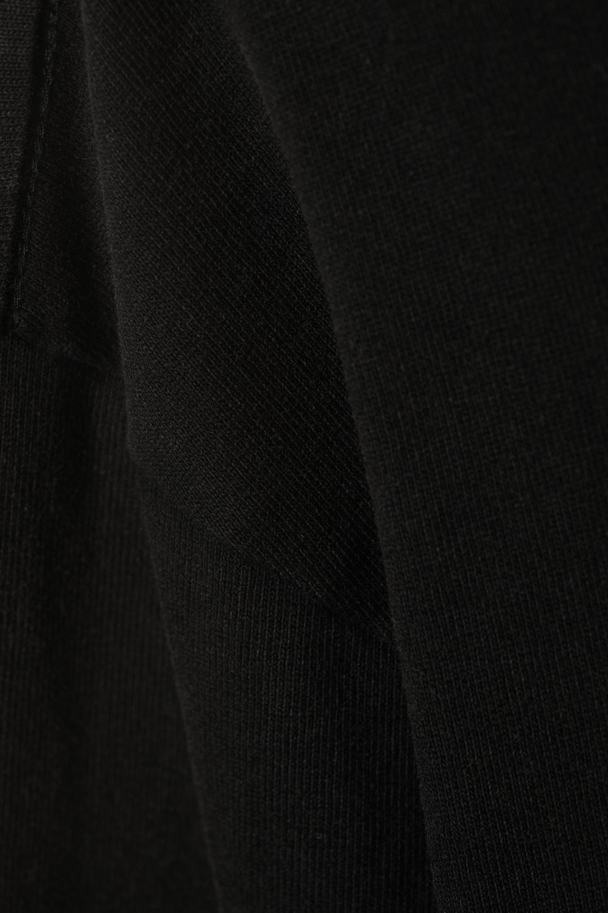 Svart - Fyrkantig långärmad t-shirt i bomull - 4
