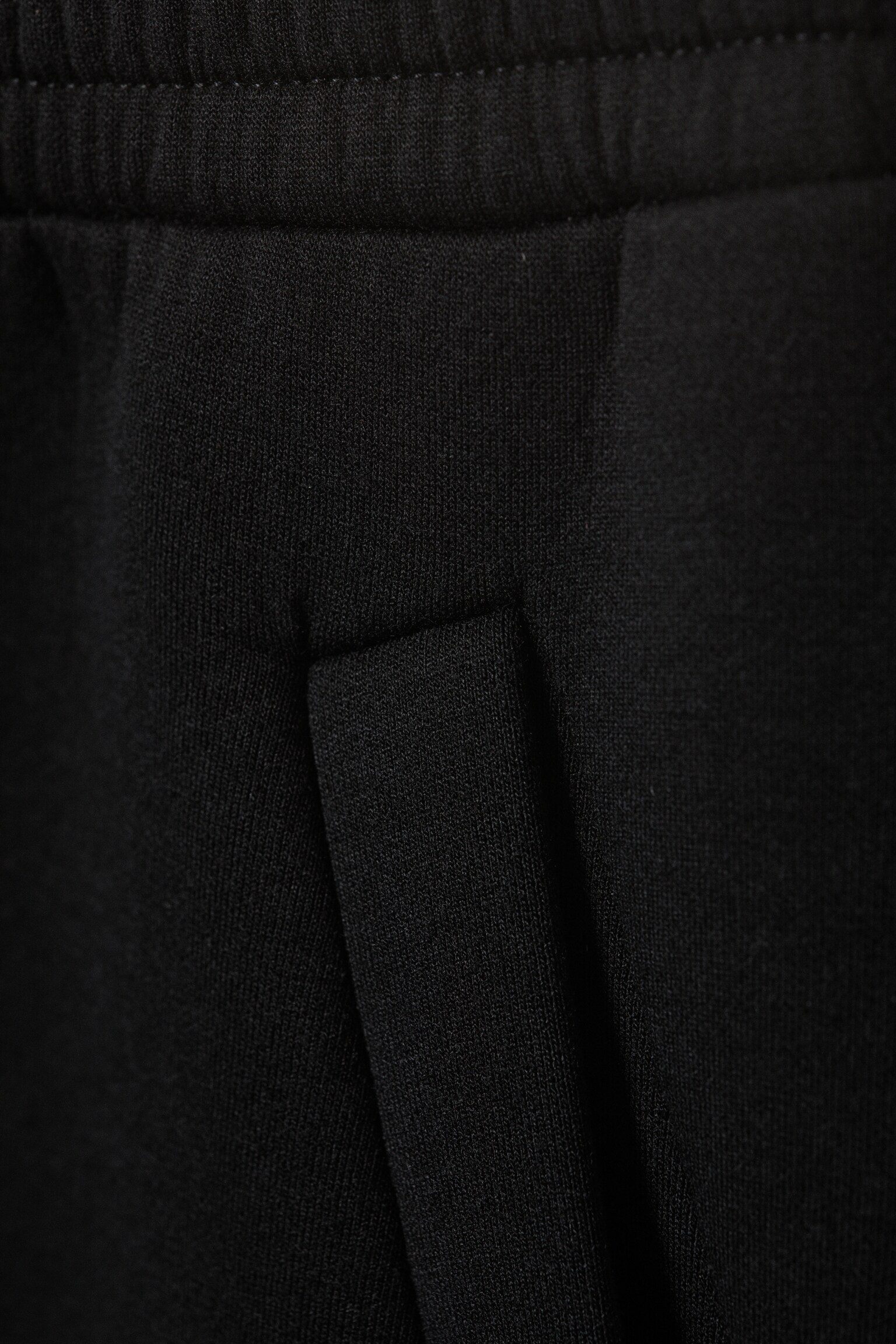 Изпрани широки панталони от scuba - Изпрано черно - 4