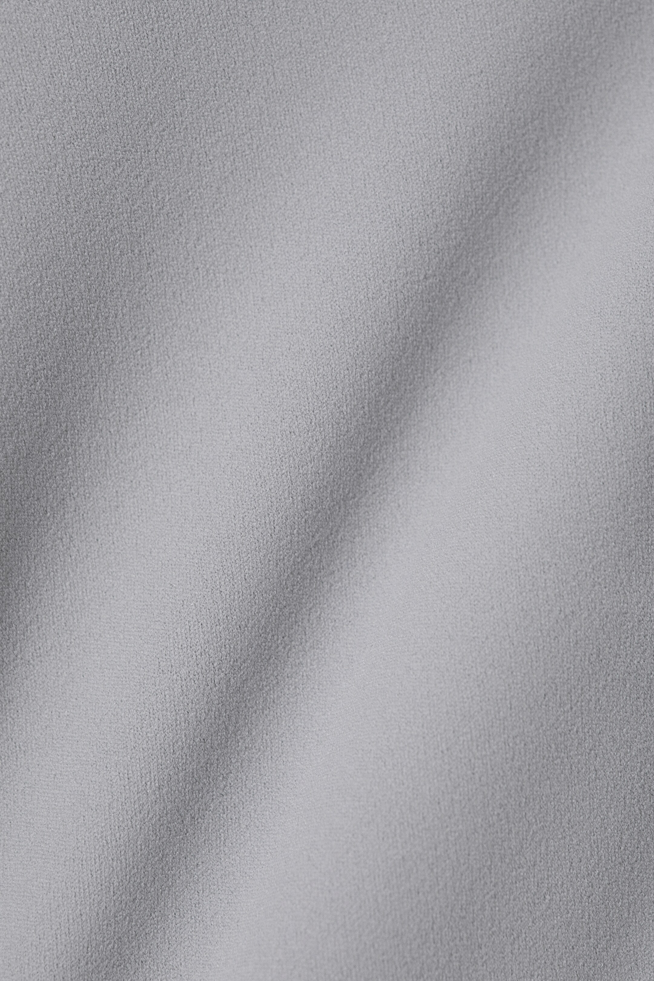 Zobrazit větší obrázek: Zkrácený sportovní top - Light Dusty Grey - ŽENY | H&M CZ 2