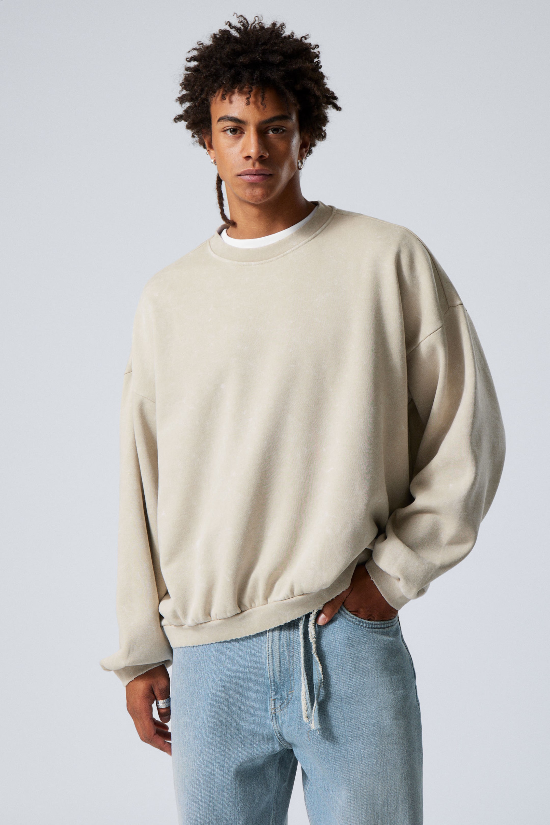 Verwaschenes Staubbeige - Langärmeliges Oversize-Sweatshirt - 1