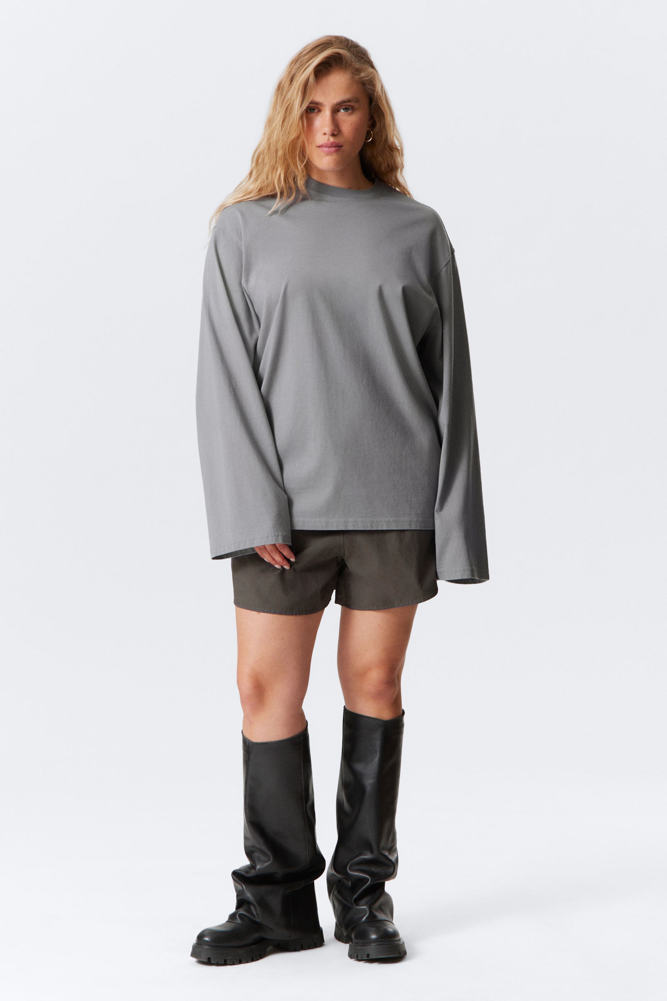 #7F8086 - Oversized T-shirt met lange mouwen - 1