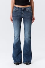 Peak Blue - Mellanblå - Katsumi low waist slim flared leg jeans - 2