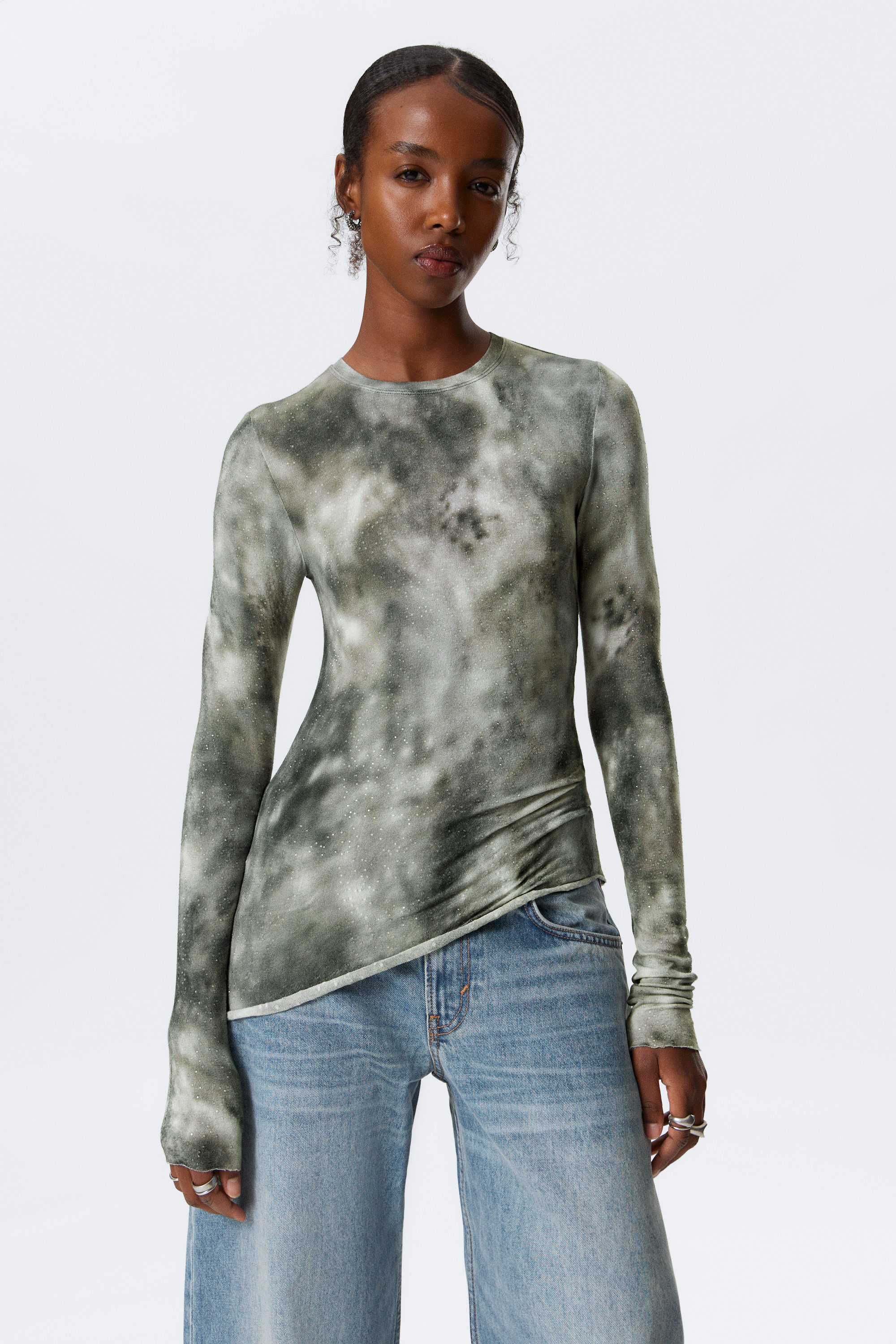 Print und Strasssteine - Slim-Fit-Top mit Strass-Print - 1