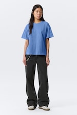 Blauw met wassing - Ruimvallend boxy T-shirt van katoen - 1