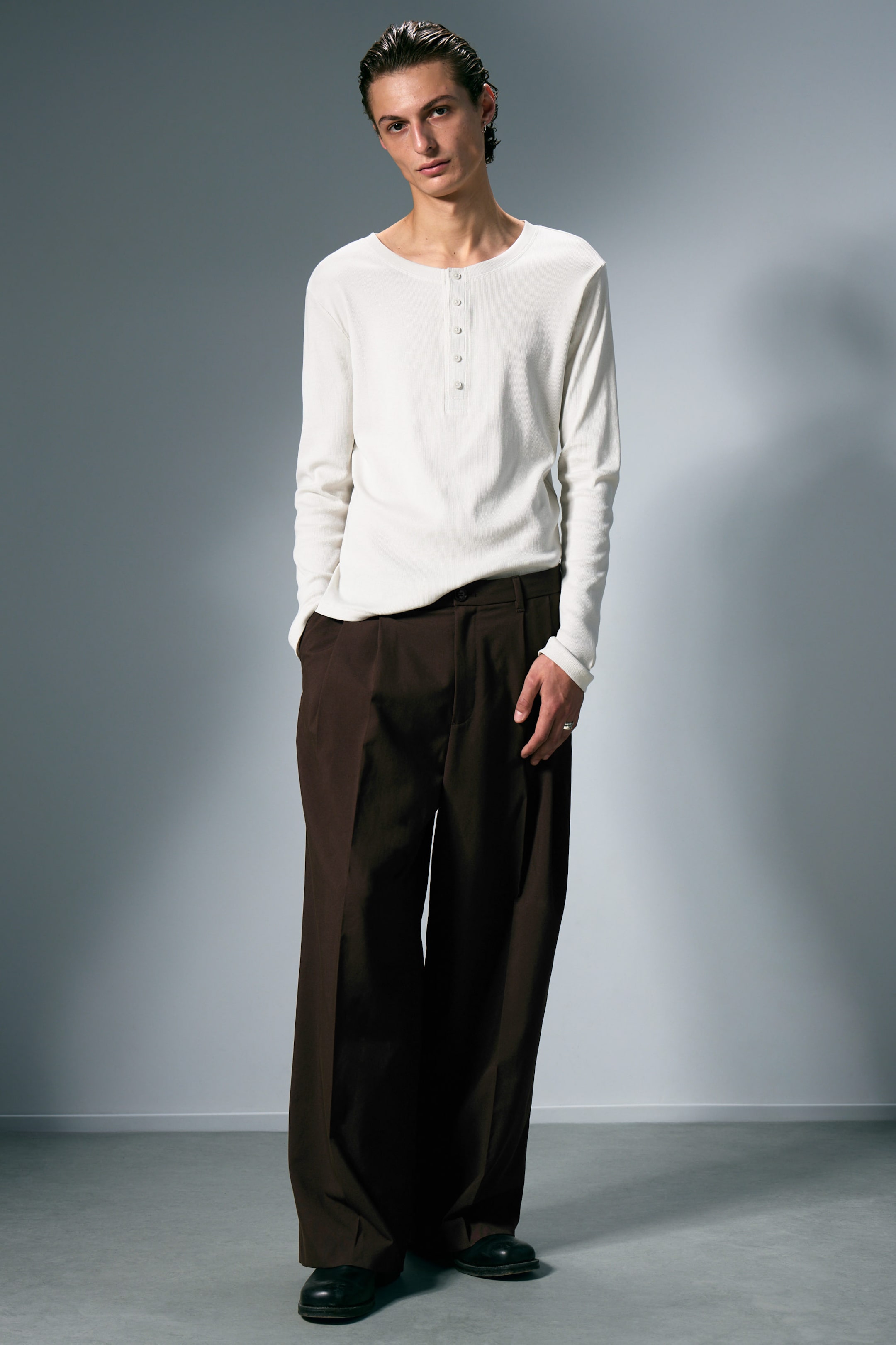 Dark Brown - Nate Loose Fit Pleated Suit Trousers - 2