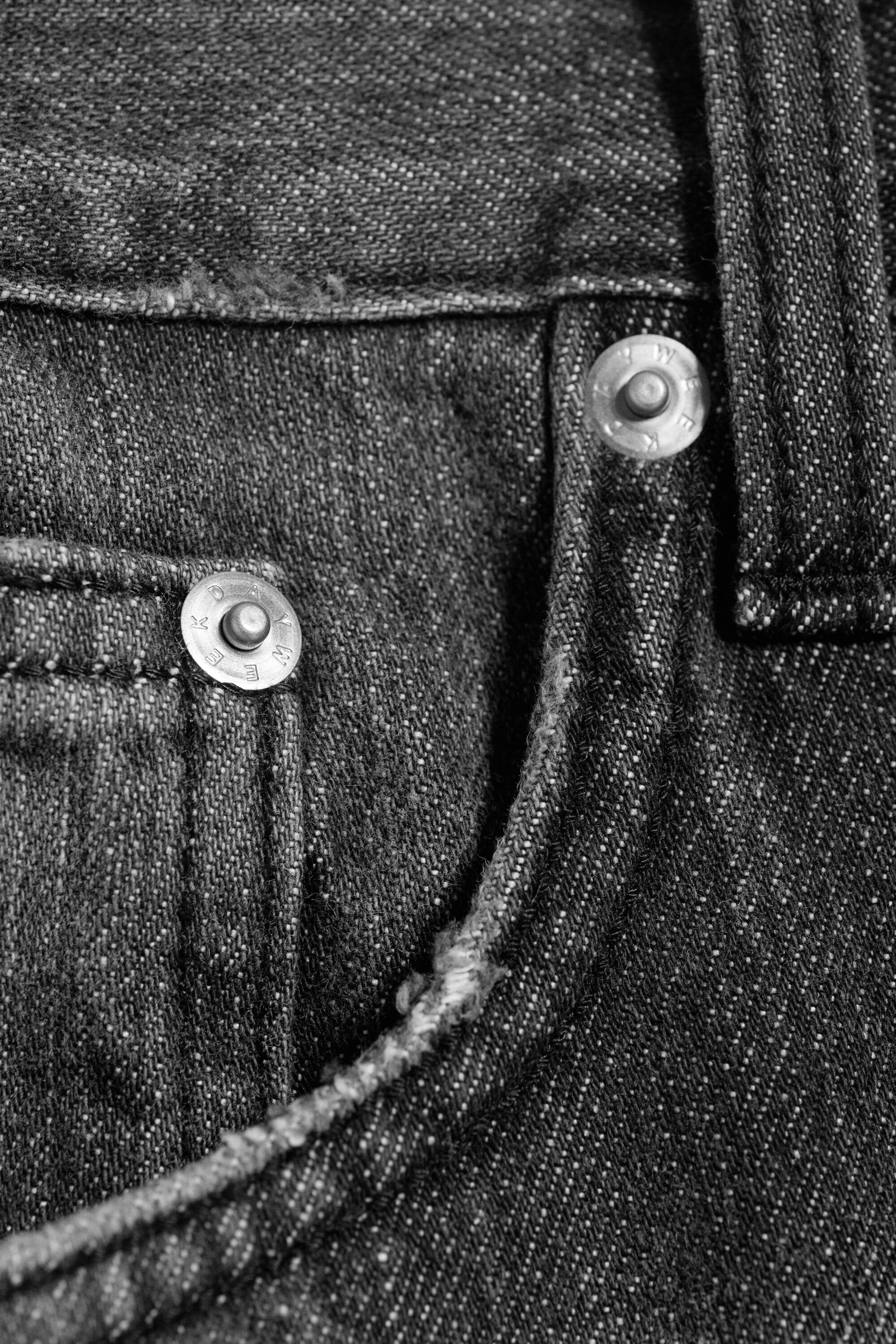 Imperial Black - Black - VOID LOW RISE LOOSE BAGGY JEANS - 6