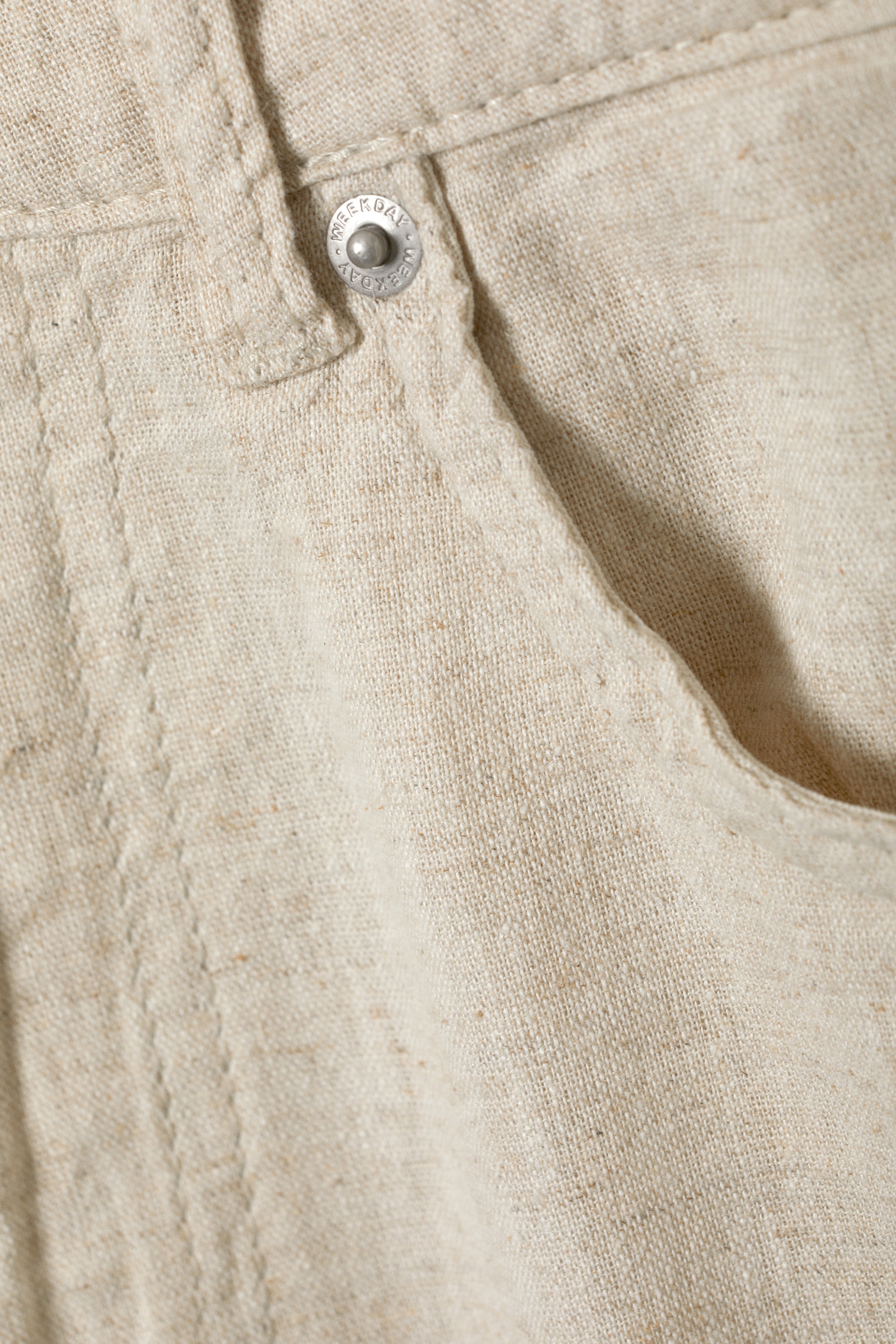 Grotere afbeelding bekijken: Astro baggy broek van linnenmix - Ecru - DAMES | H&M NL 2