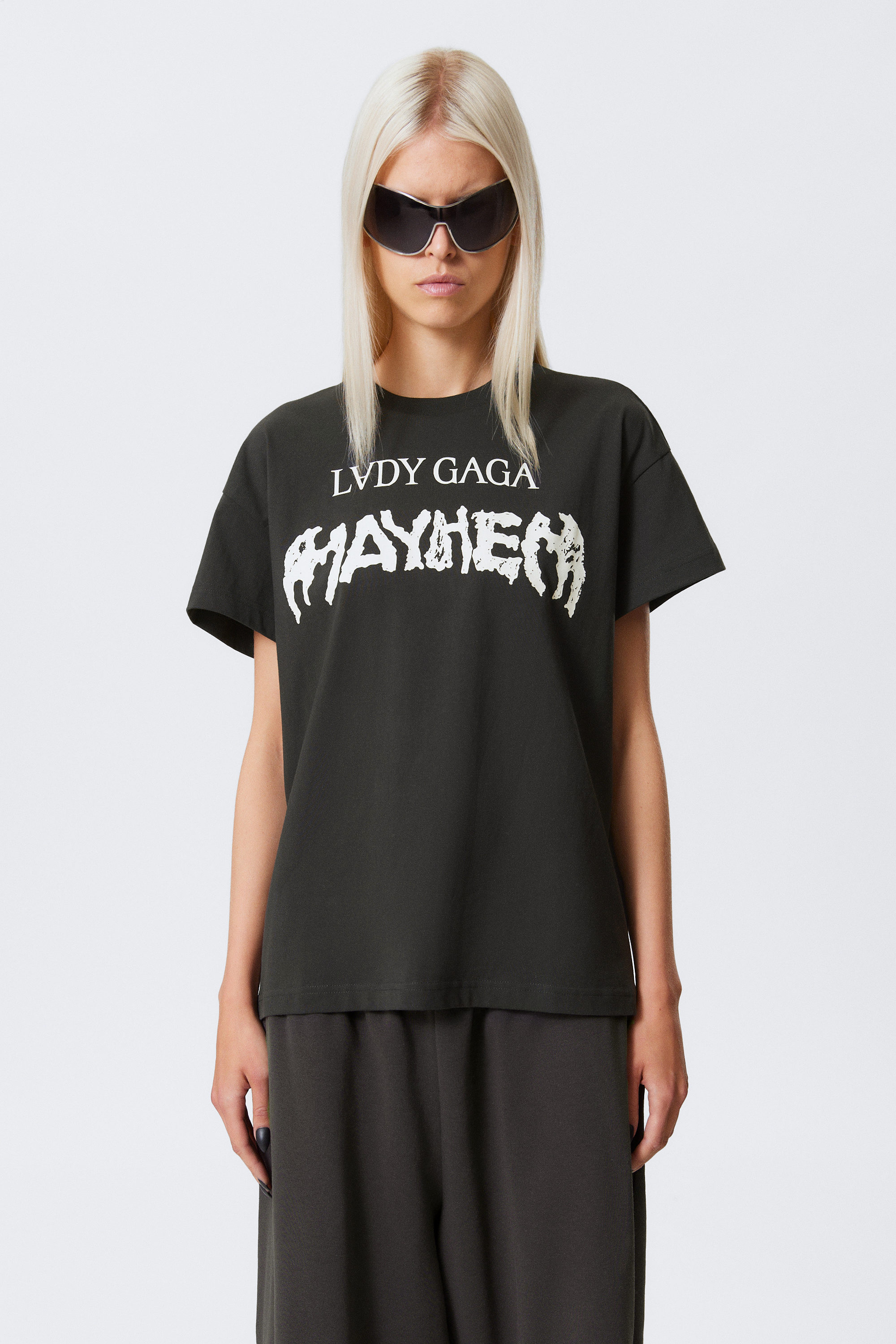 Off-black - Lady Gaga - T-Shirt - 2