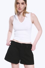 Black Rinse – Zwart - Duchess Distressed Mini Denim Shorts - Low Rise - 1