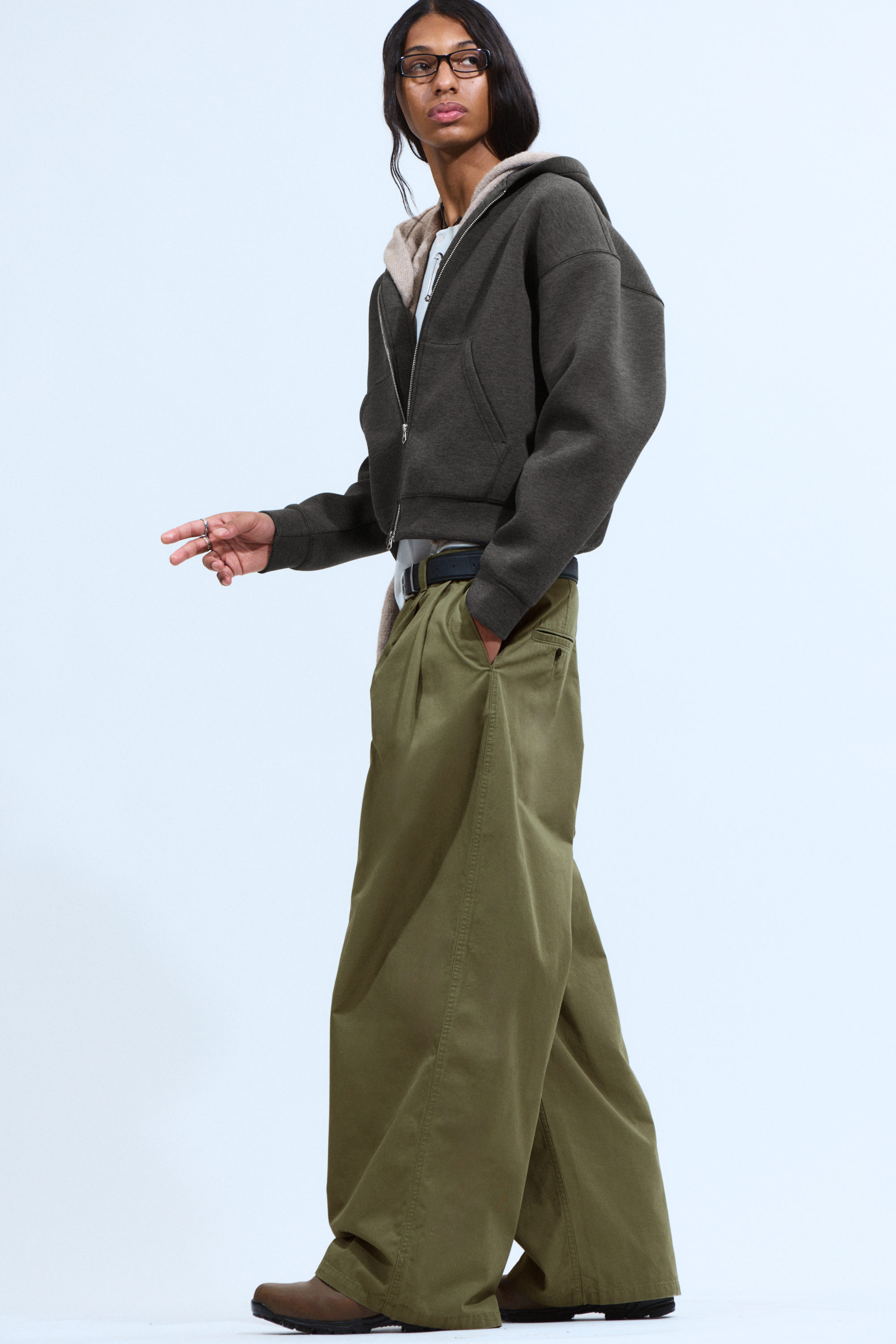 Khaki Green - Otis Oversized Pleated Cotton Twill Chinos - 3