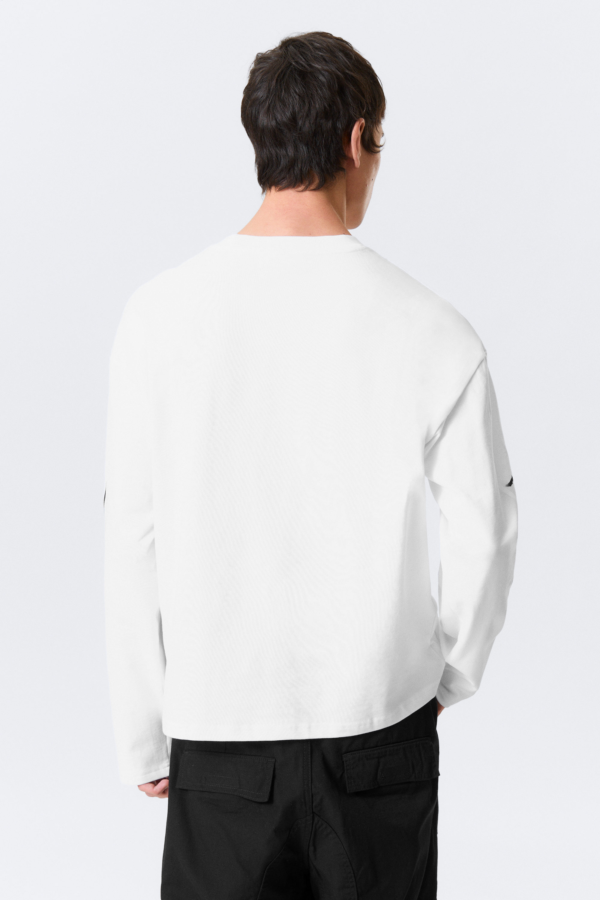 Weiß - Airways - Kastiges Langarmshirt mit Grafikprint - 4