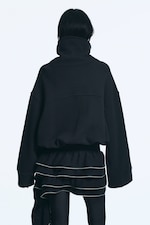 Dunkelgrau - Sweatshirt mit weitem Schnitt und Stehkragen - 2