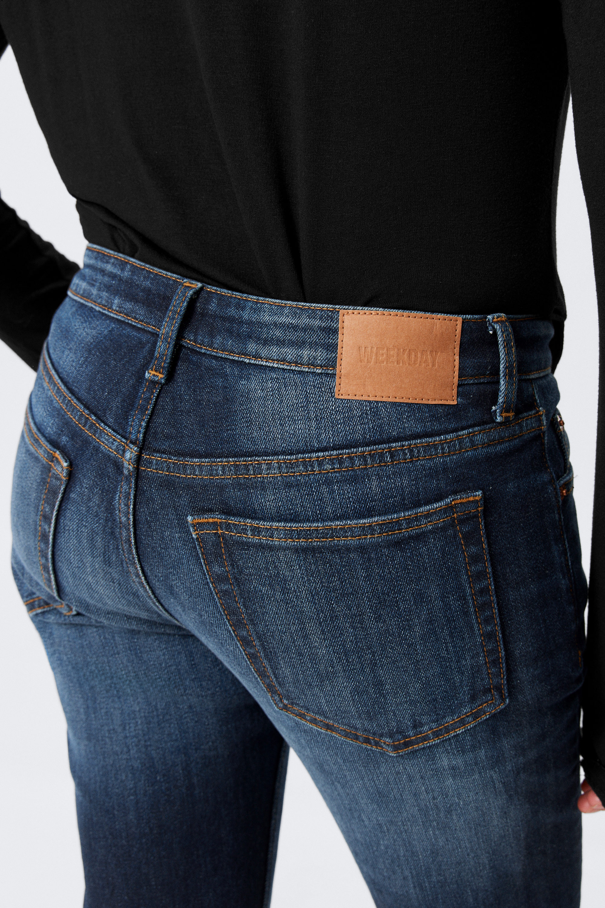 Vein Blue - Dunkelblau - Flame Low Waist Slim Flared Leg Jeans - 8