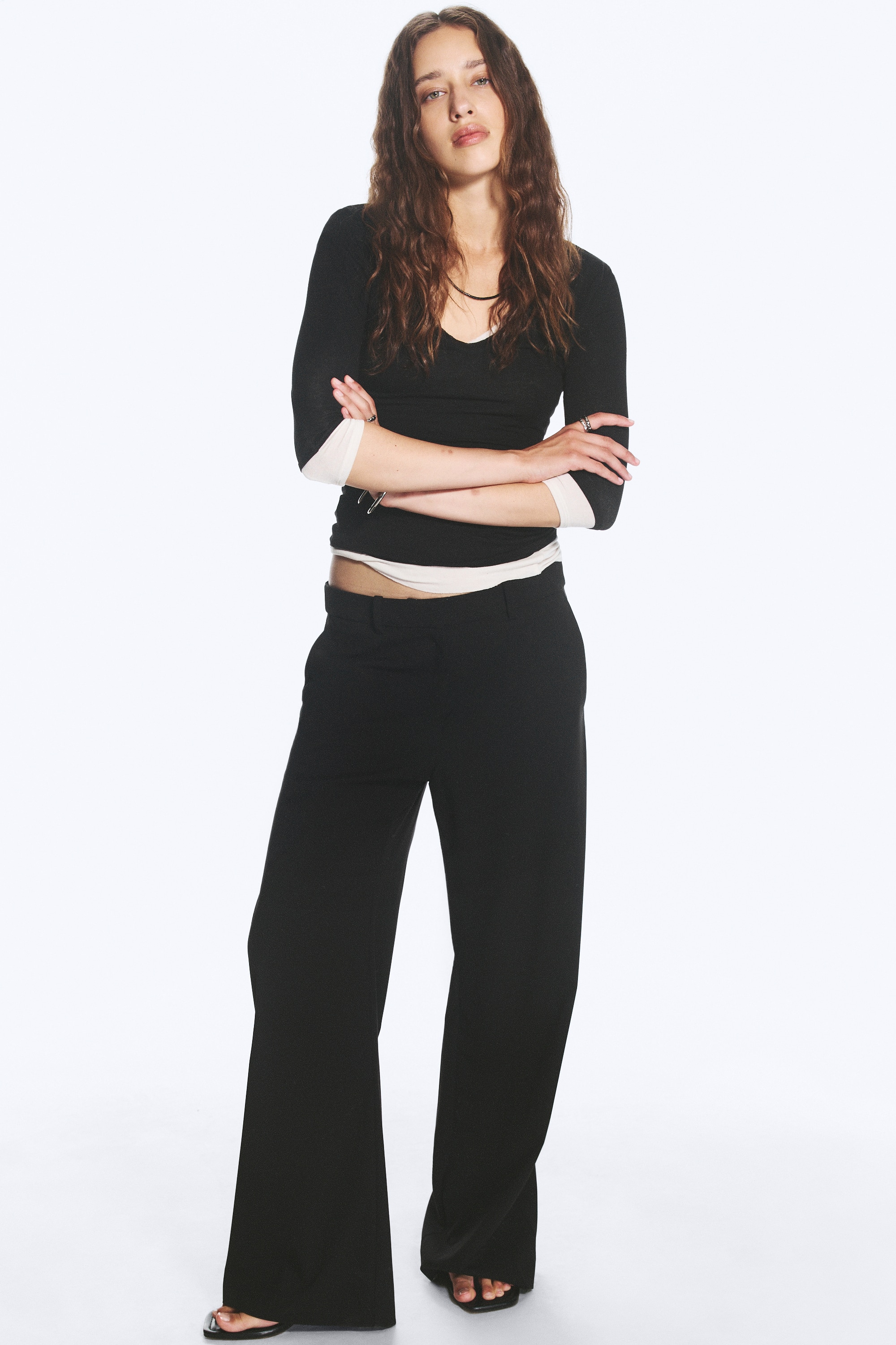 Pantalon met lage taille in ruimvallende pasvorm - Zwart/Zwart met krijtstreep/Krijtstreep donkergrijs