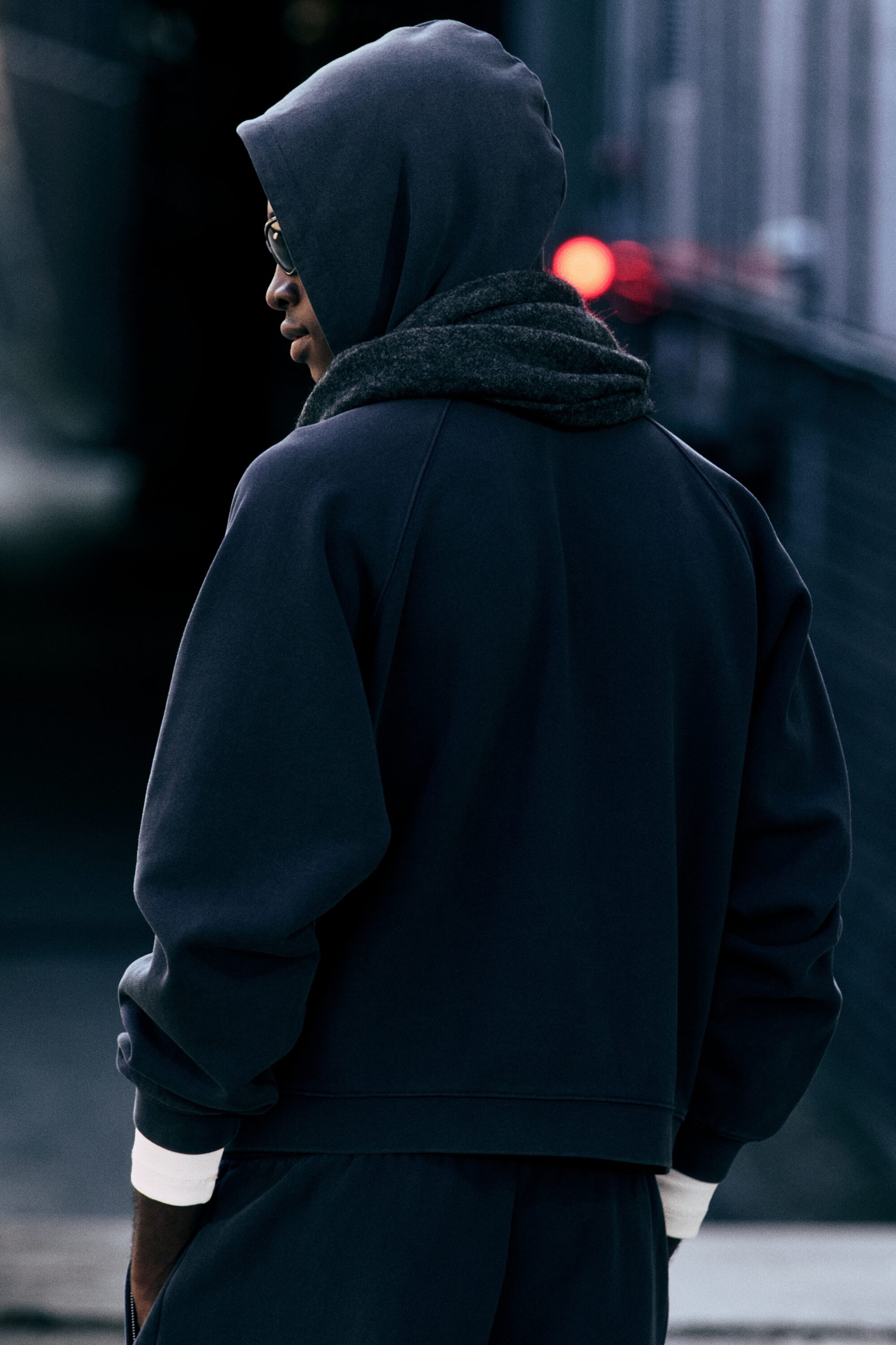 Washed Dark Blue - Relaxed Raglan Zip Hoodie - 3