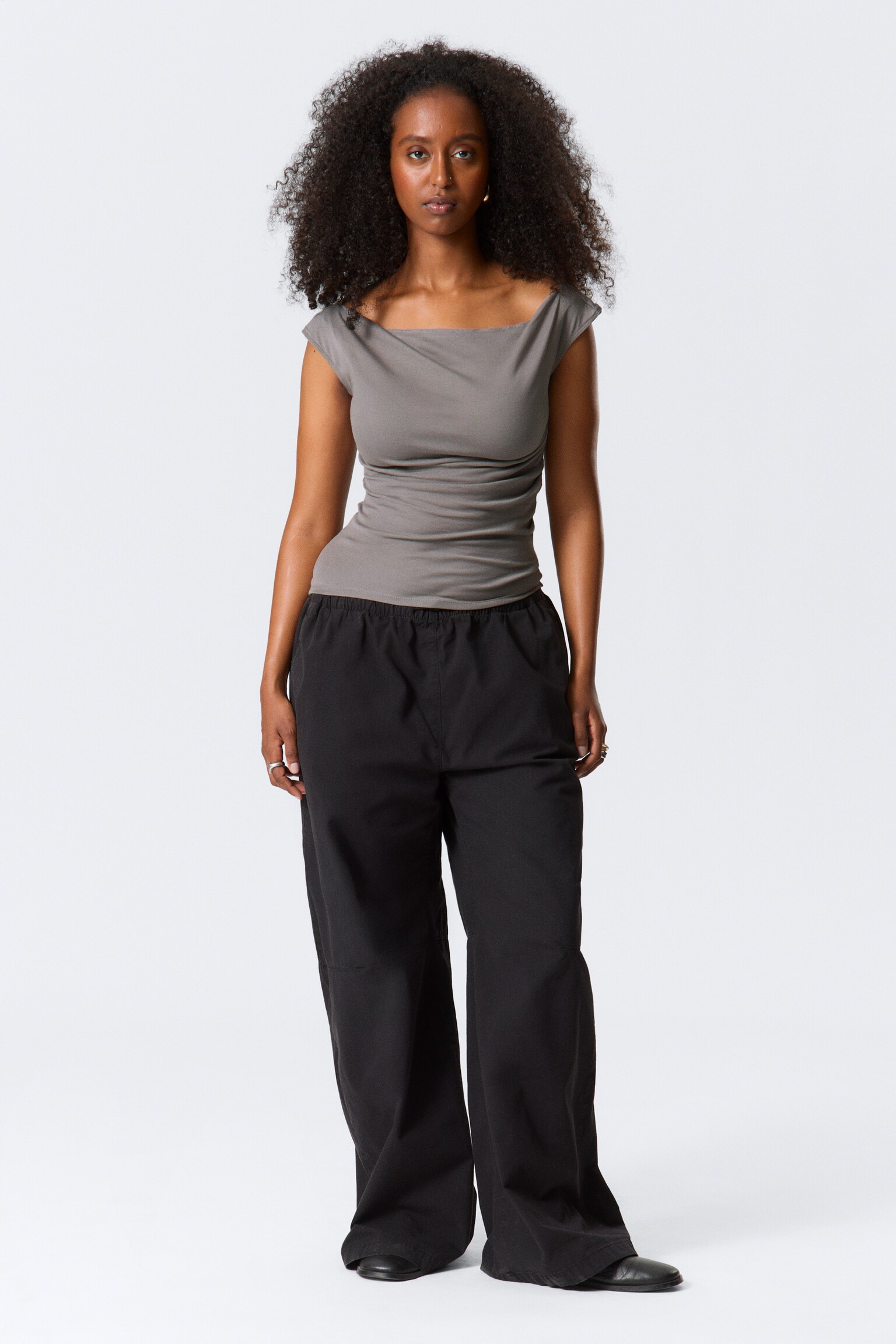 Wide-Shoulder Cotton Top - Grey/Black - 3