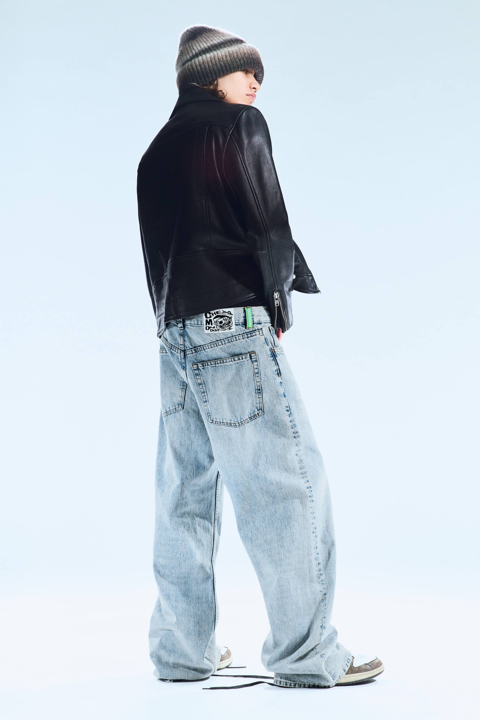 Vaqueros rectos holgados de tiro estándar Looser - Azul claro/Chafe Black/Extra Blue Rinse - Azul medio/Lavado negro extra - 10