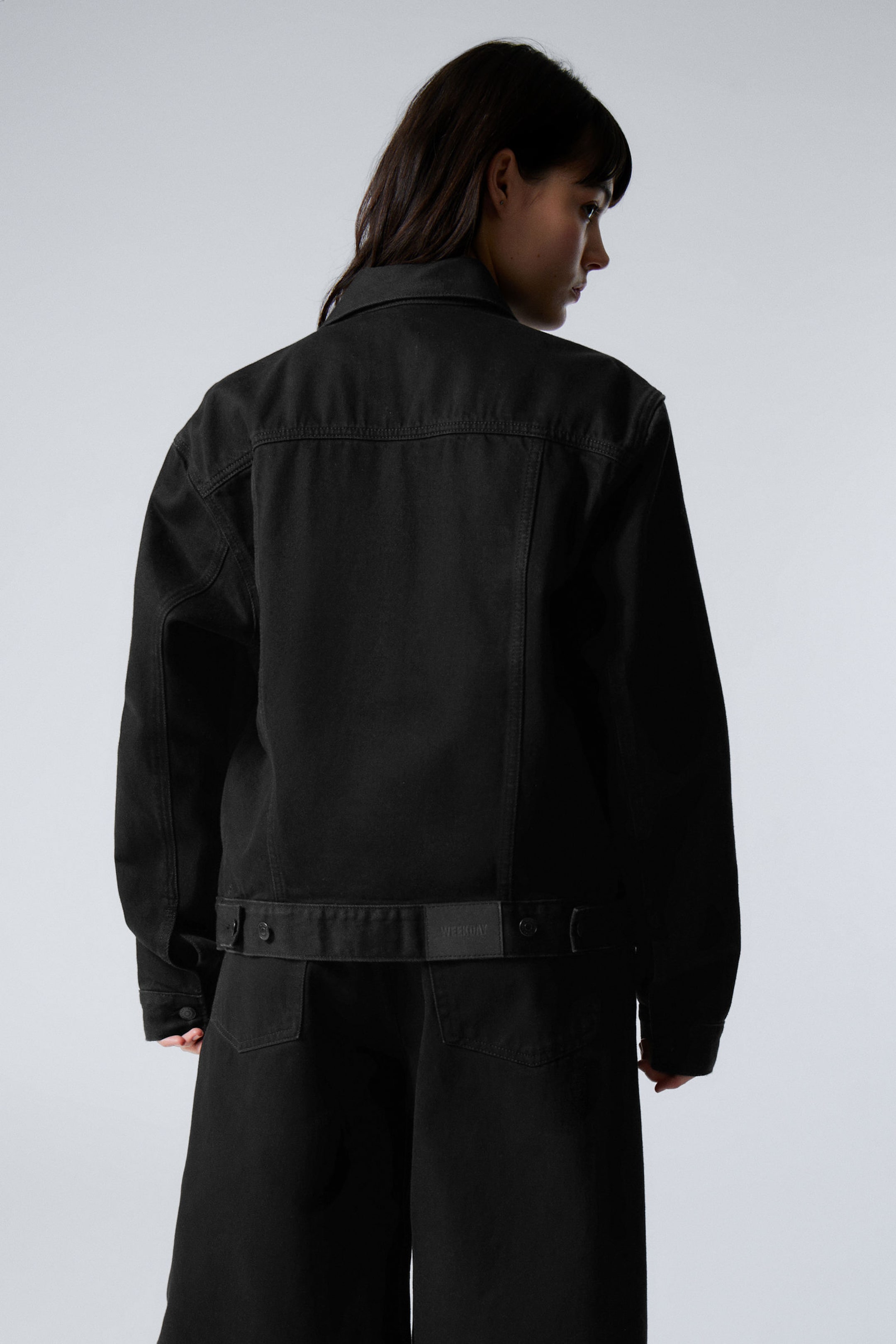 Black Rinse - Black - Relaxed Fit Denim Jacket - 8
