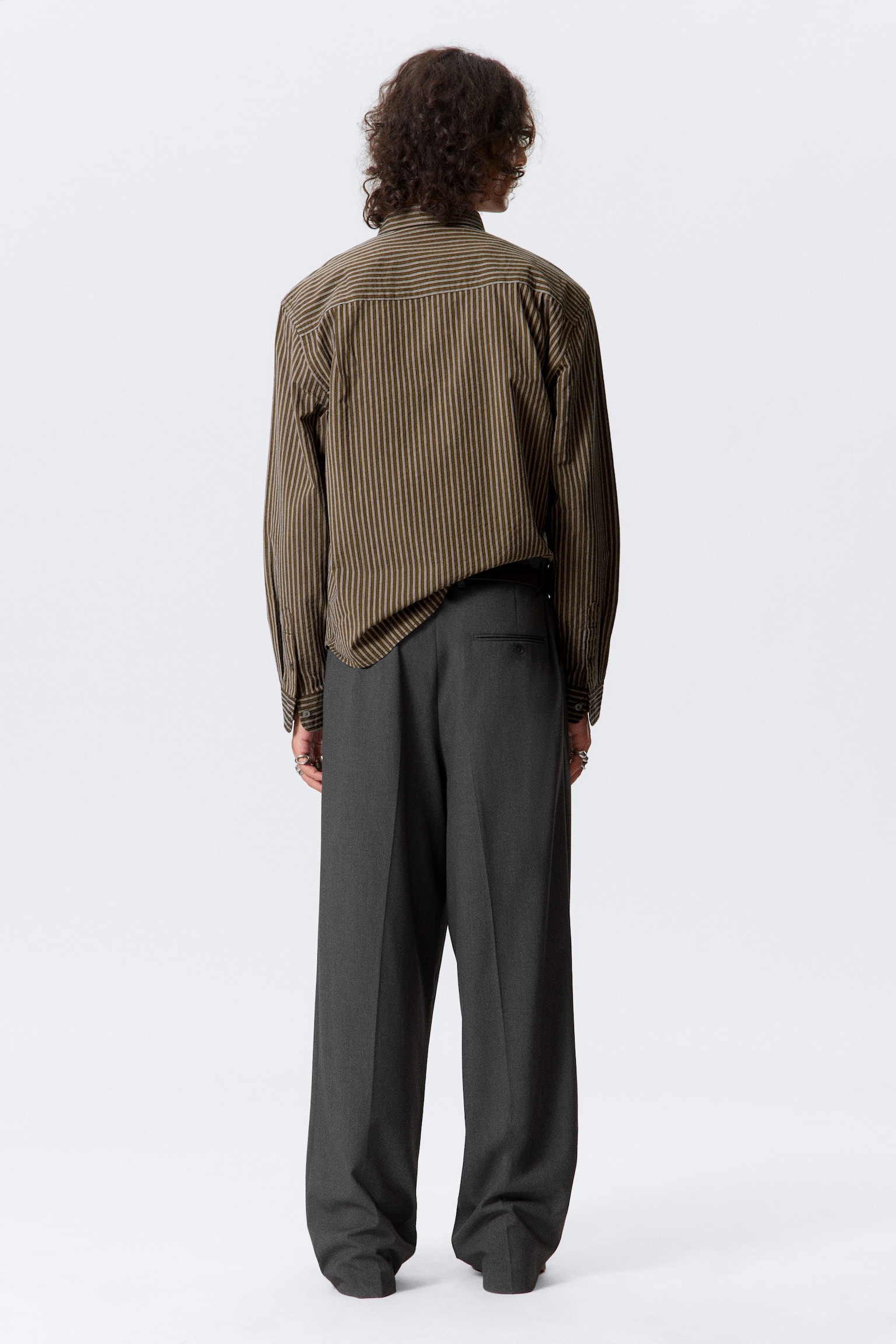 Pantalon tailleur oversize Uno - Gris foncé/Noir/Marron foncé/Gris rayé/Beige chiné/Beige - 4