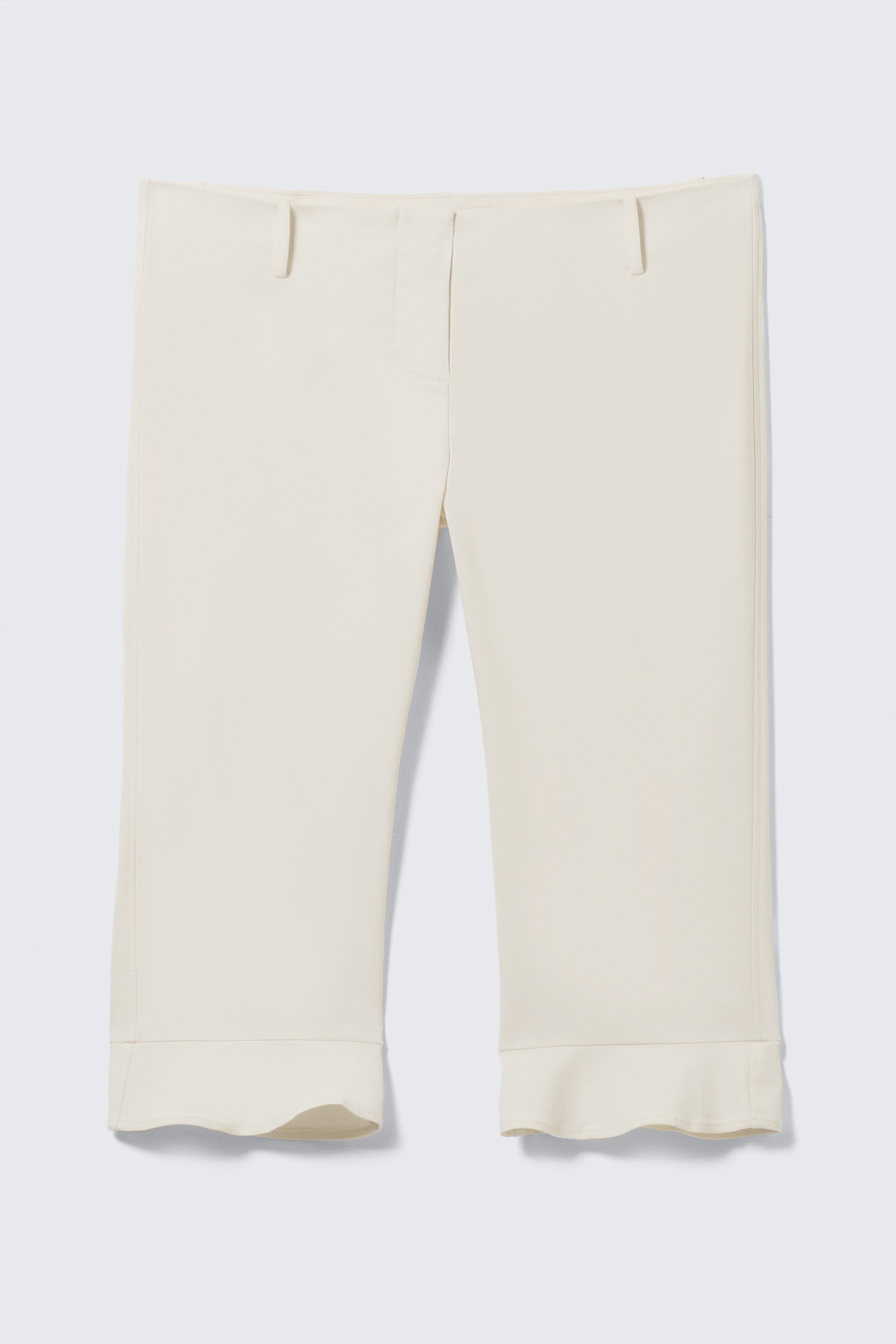 Skräddade capribyxor med låg midja - Off-white/Svart