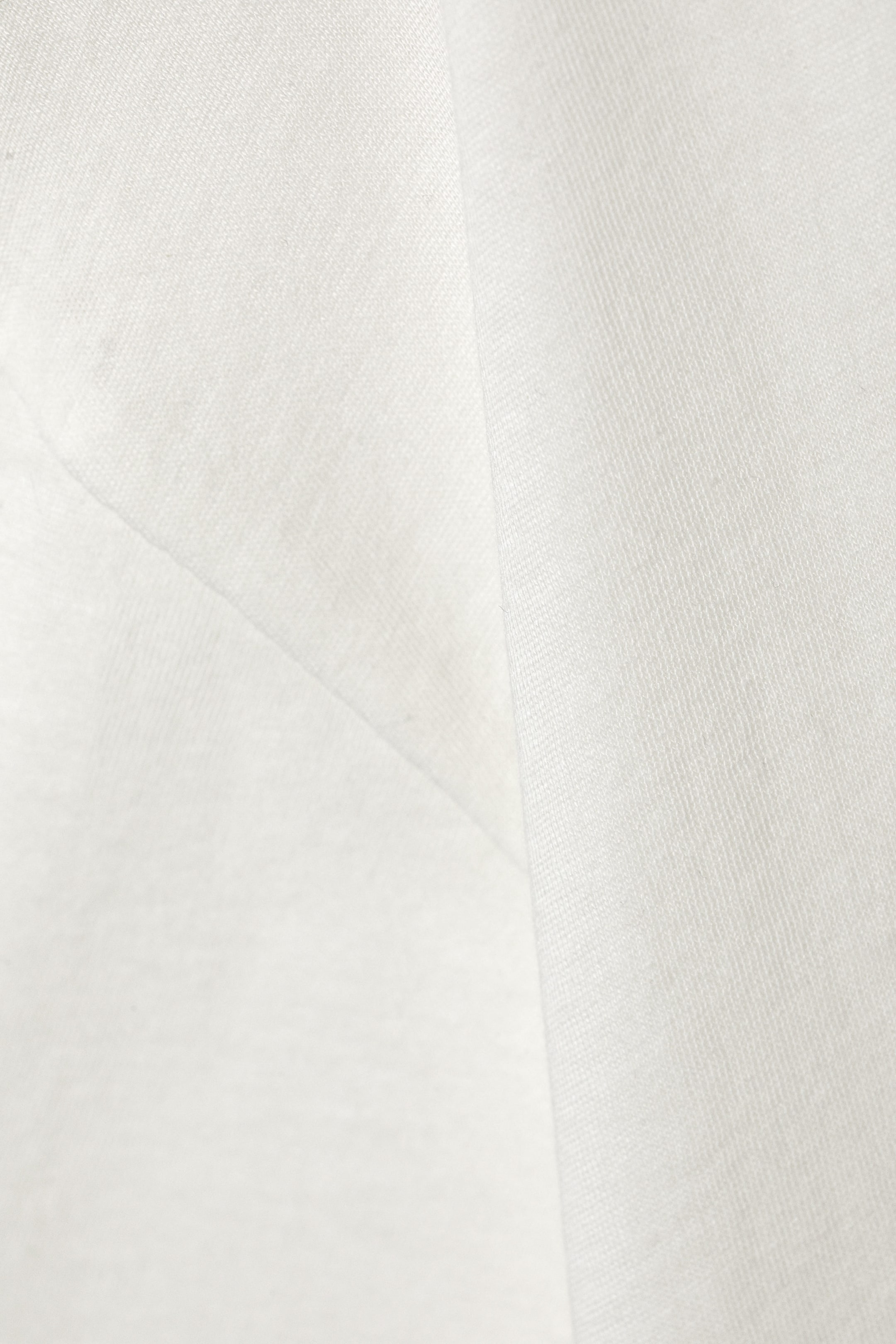 White - Boxy Relaxed T-shirt - 1