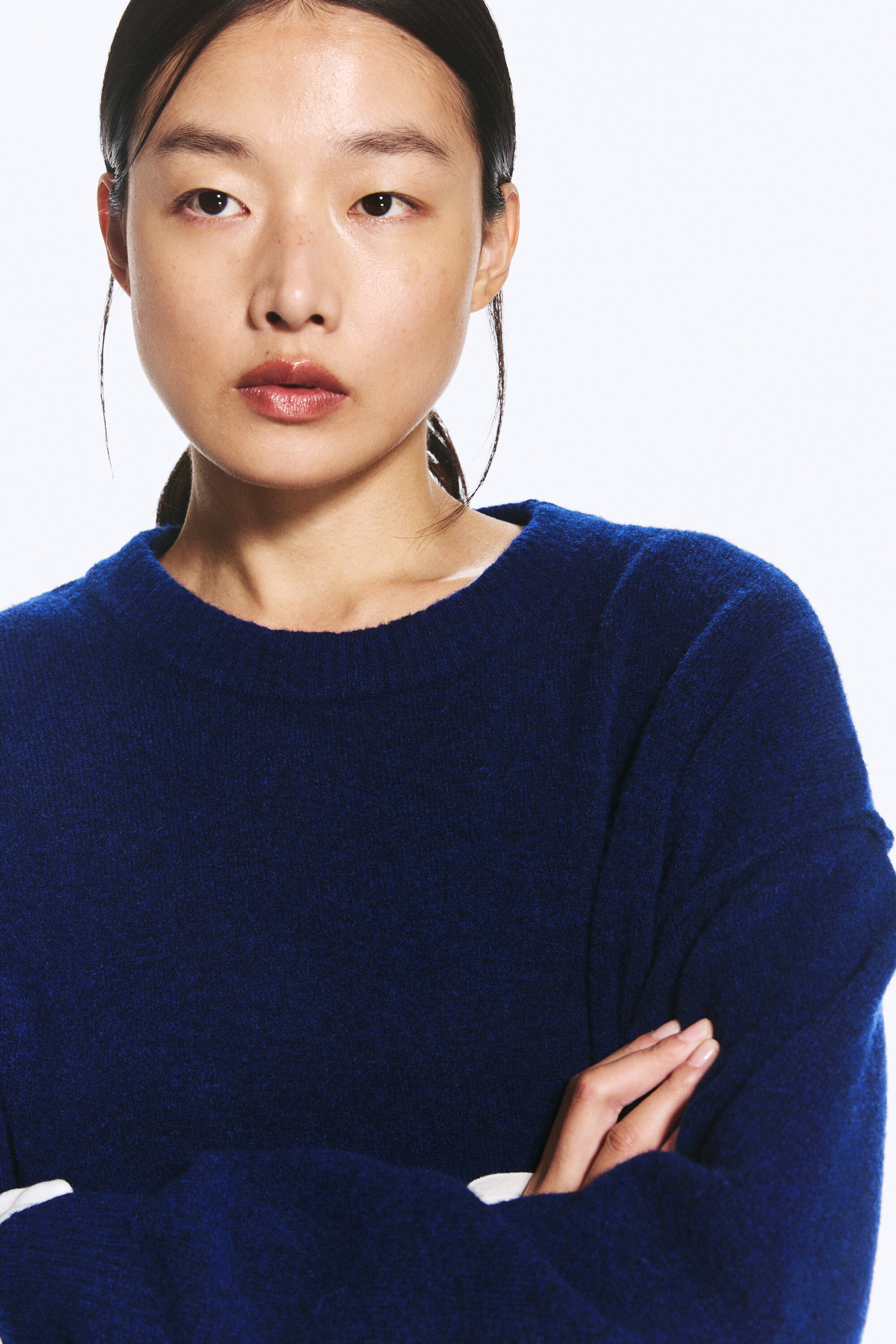 Dunkelblau meliert - Relaxter Strickpullover - 2