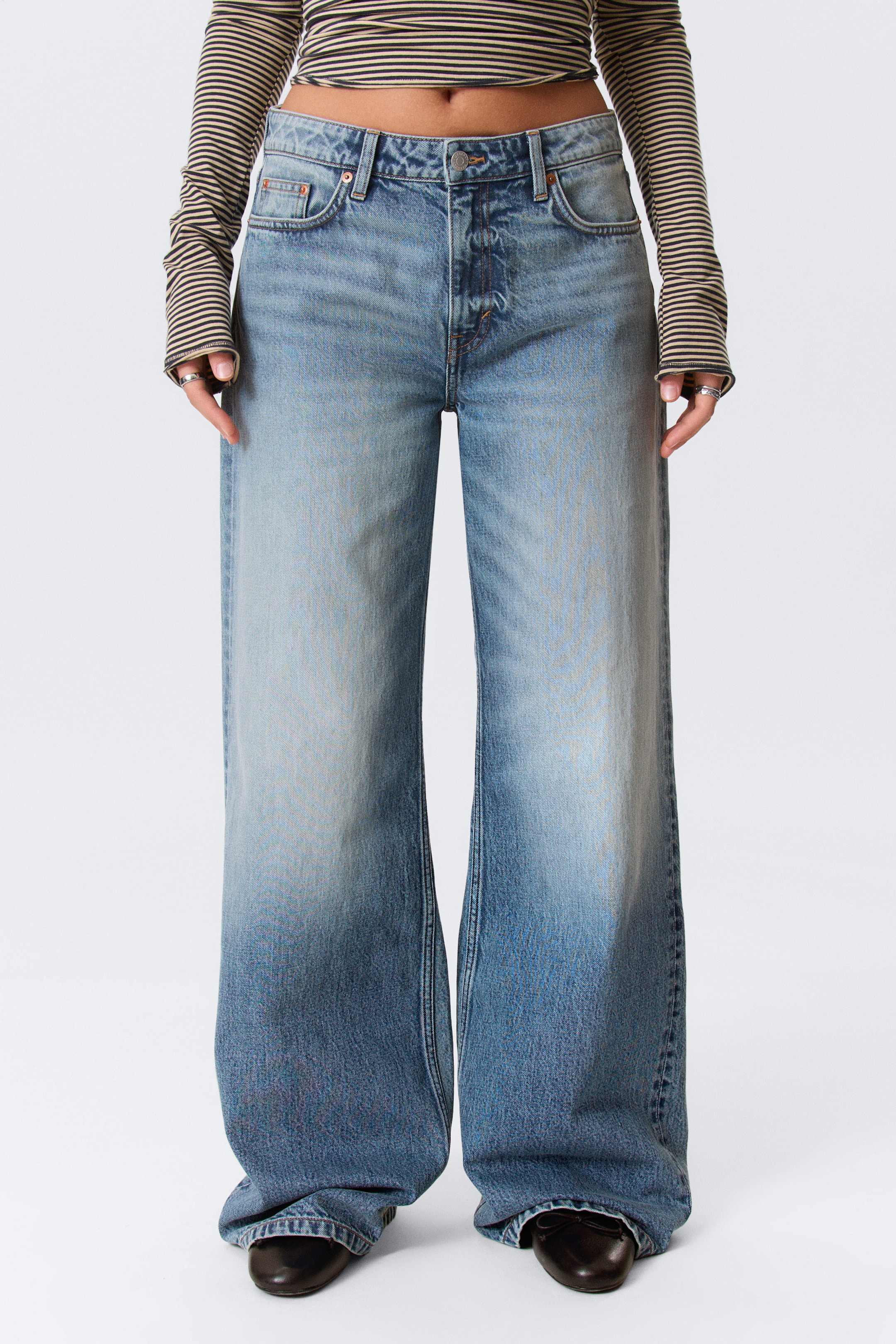 Blue Horses - Medium Blue - Paz Mid Rise Wide Leg Jeans - 2