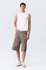 Leopard Print - Astro Loose Baggy Printed Cotton Twill Shorts - 2