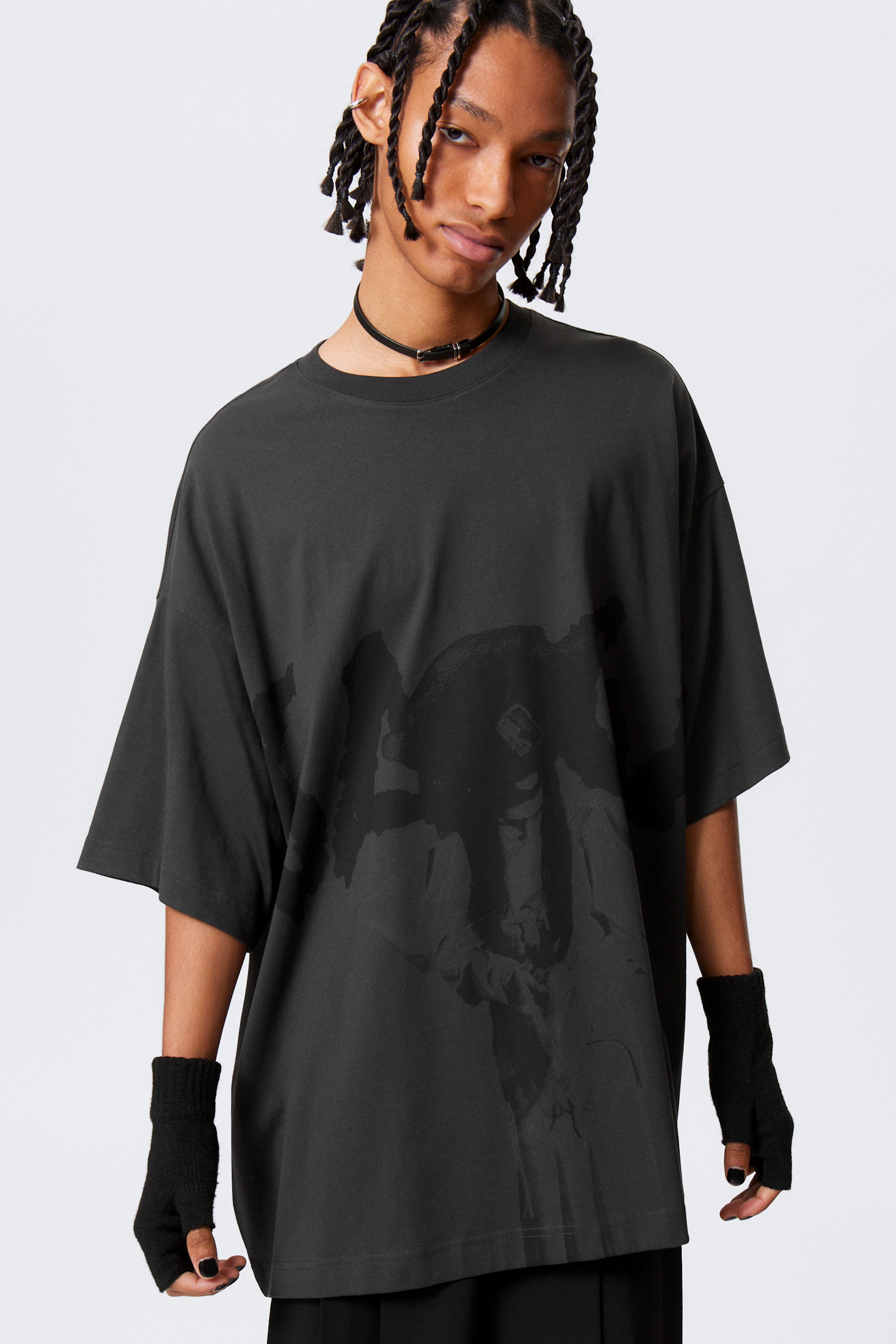 Off-black - Lady Gaga Long T-Shirt - 3
