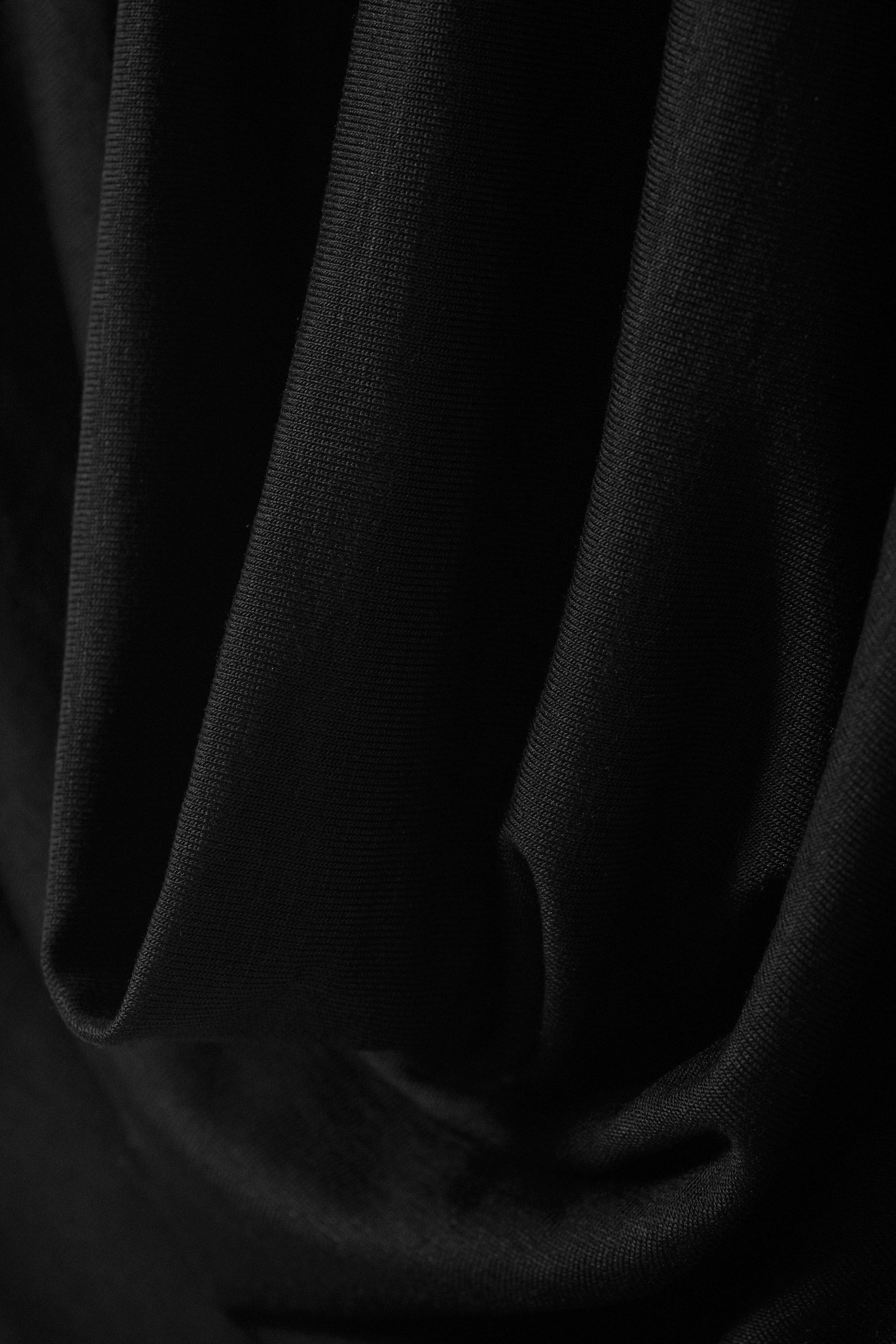 Black - Sleeveless Waterfall Top - 4