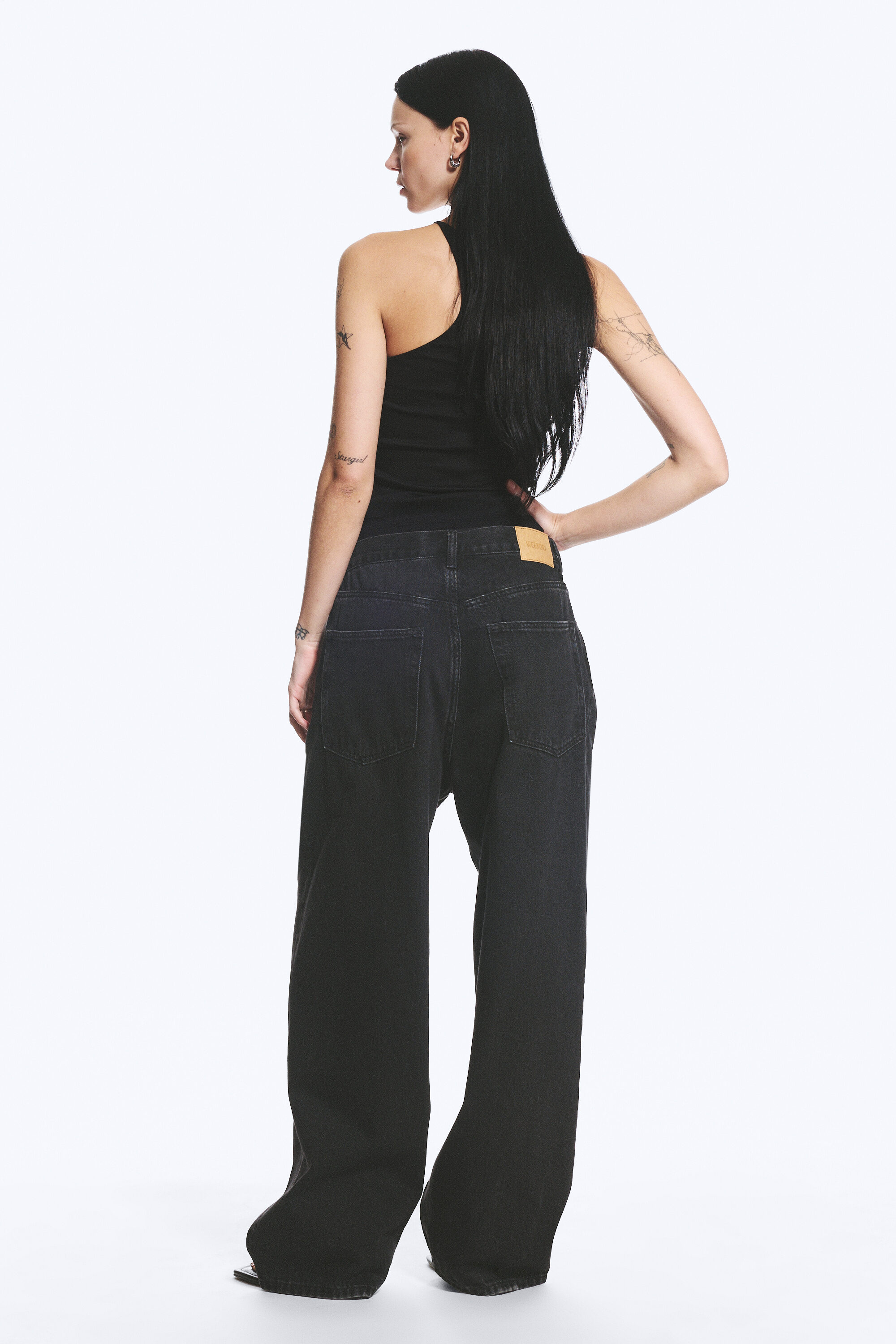 astro mid rise loose baggy unisex jeans - Tuned Black - Black