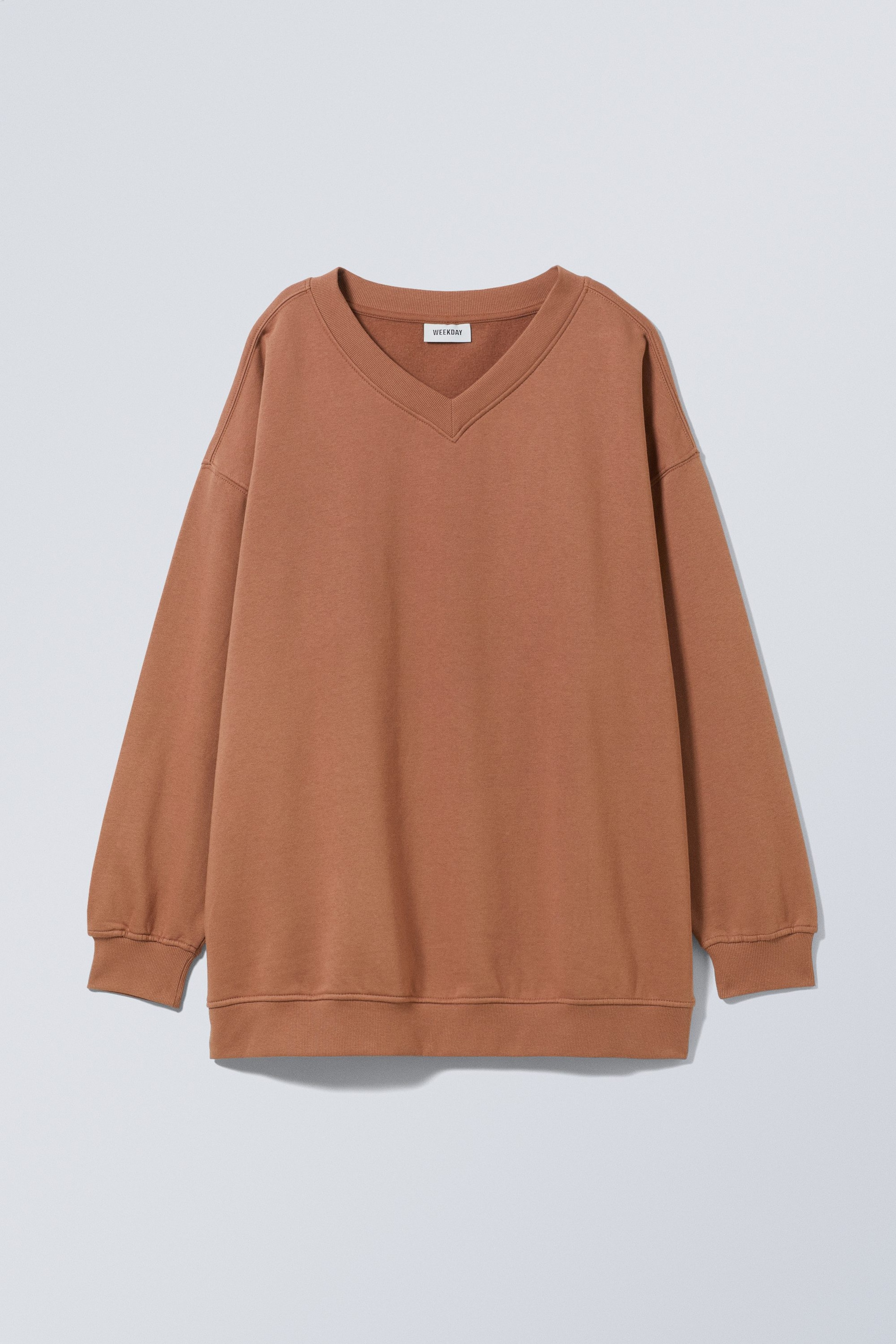 Hellbraun - Sweatshirt mit weitem V-Ausschnitt - 0
