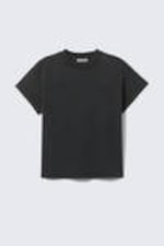 Svart - T-shirt i boxig modell med holkärm i bomull - 3
