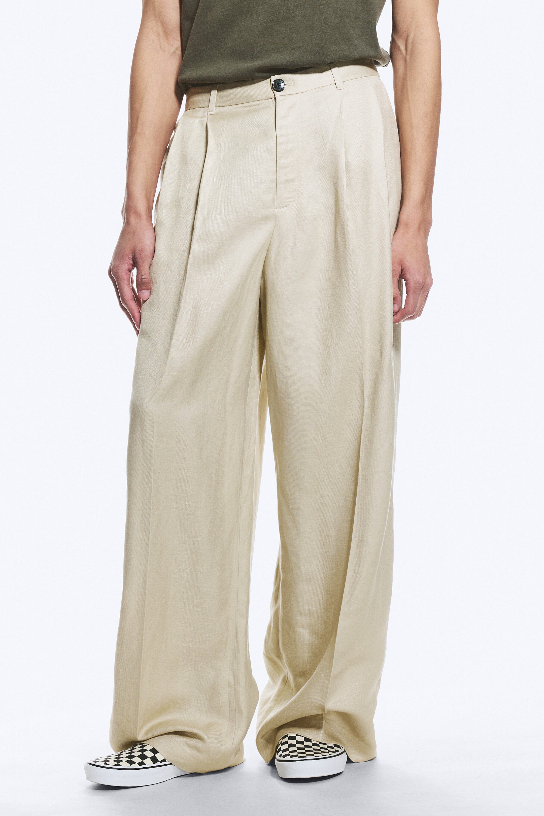 Vaal lichtbeige - Nate ruimvallende linnen kostuumpantalon - 2