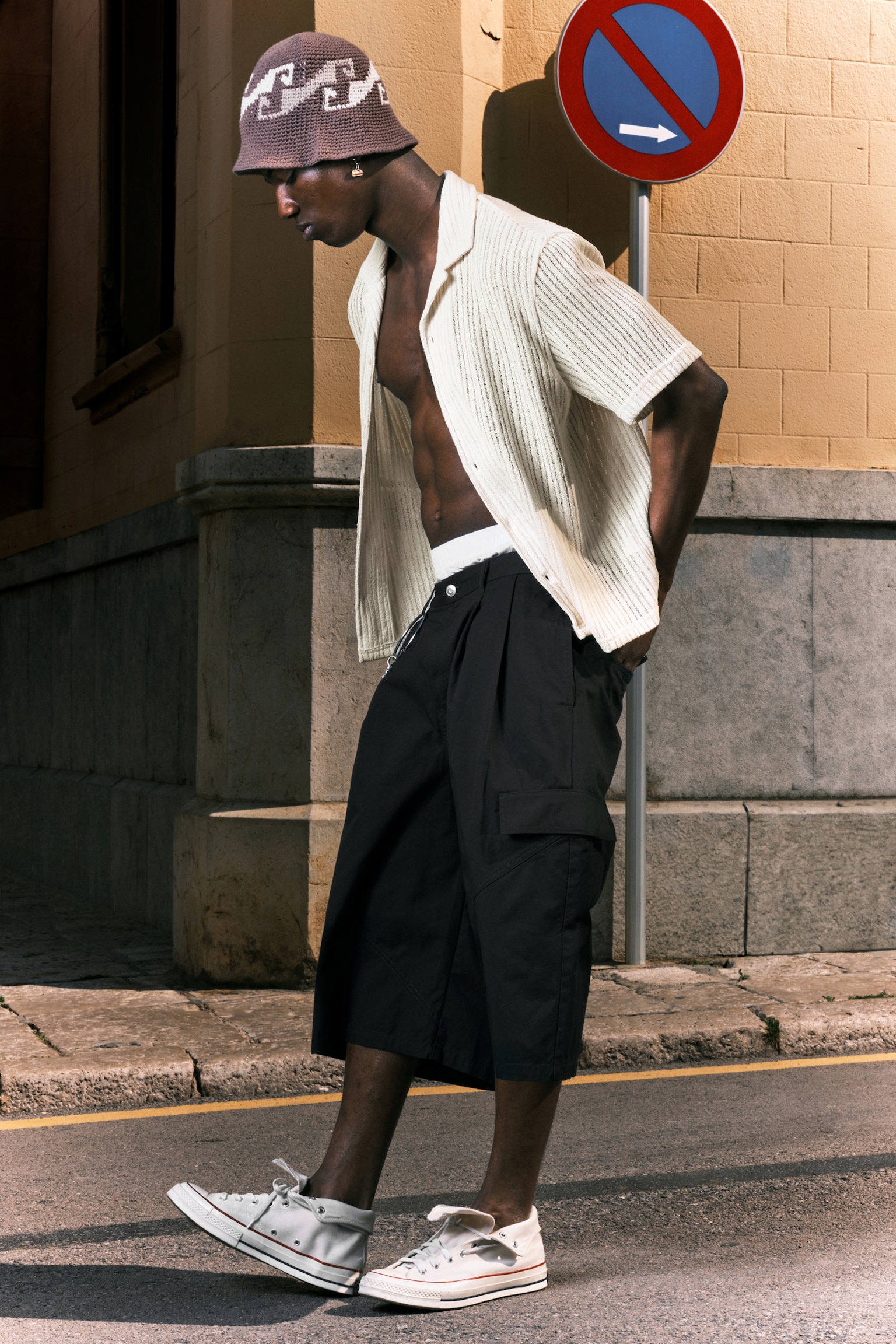Pantaloni scurți din bumbac twill cu croială lejeră - Negru/Verde Khaki Închis