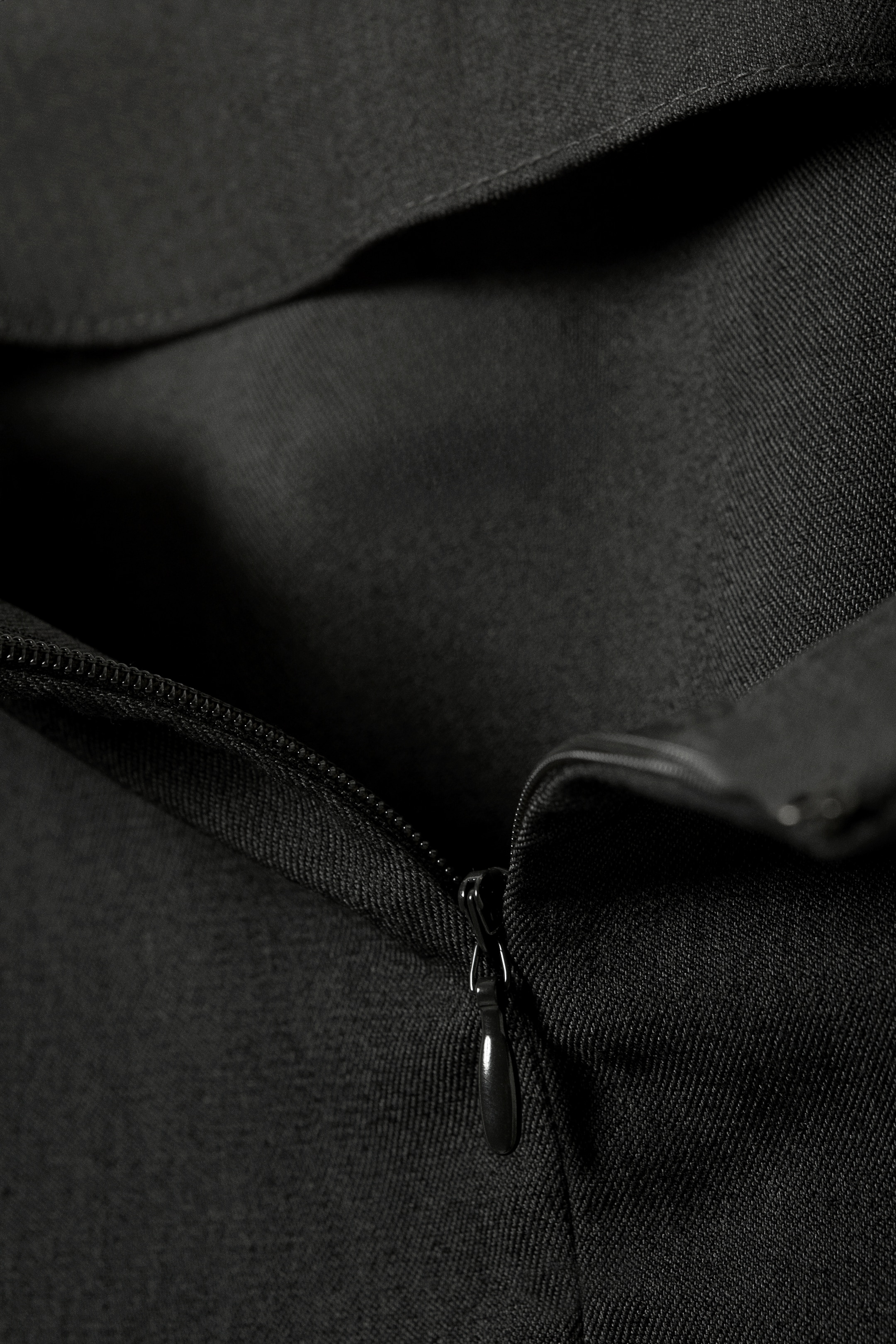 Grösseres Bild ansehen: Midi-Anzugrock mit niedrigem Bund und Slim Fit - Dunkelgrau meliert - DAMEN | H&M CH 5