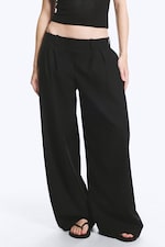 Black - Aya Pleated Trousers - 1